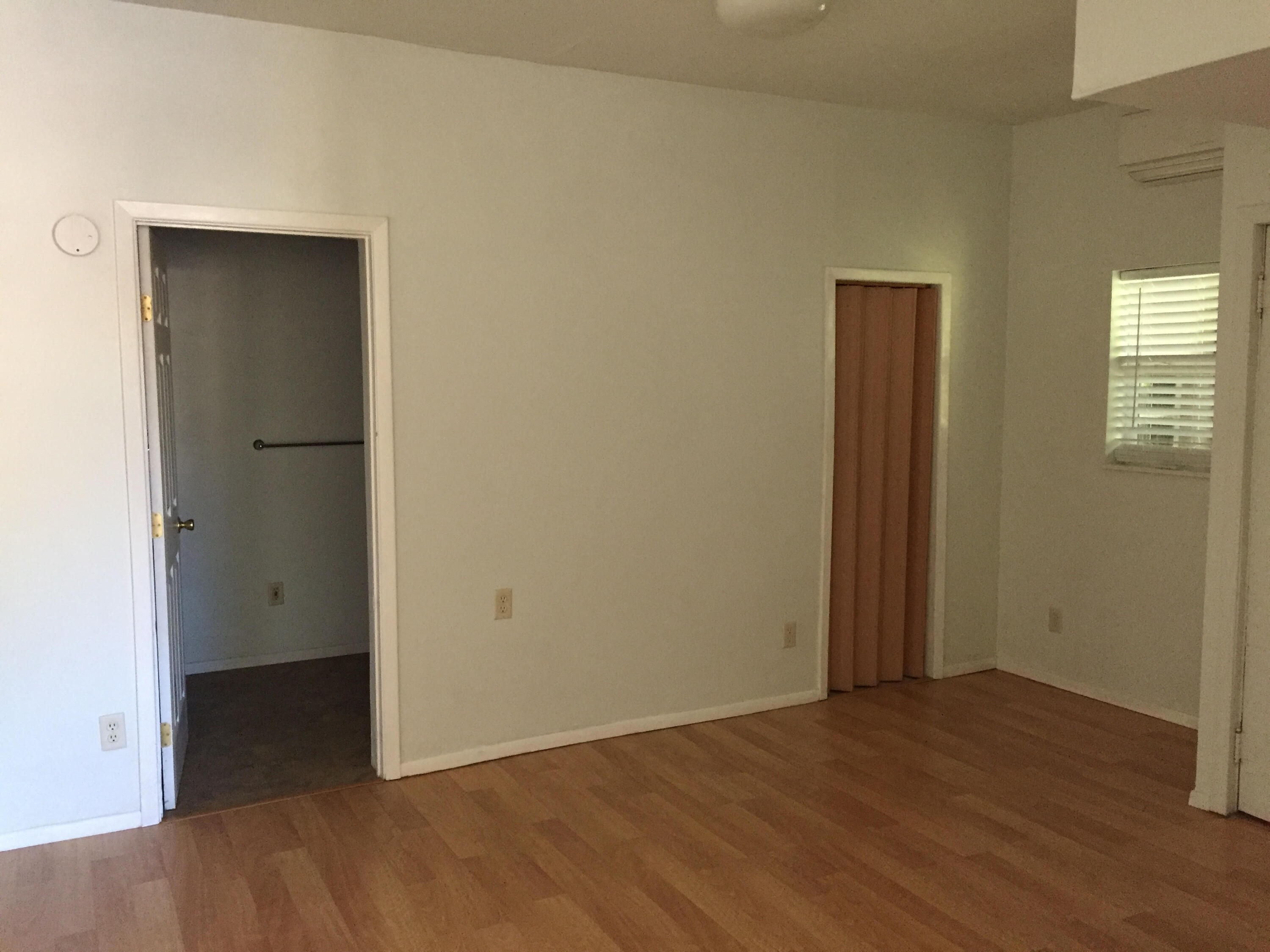 Photo 10 — 1123 Tijeras Avenue NW