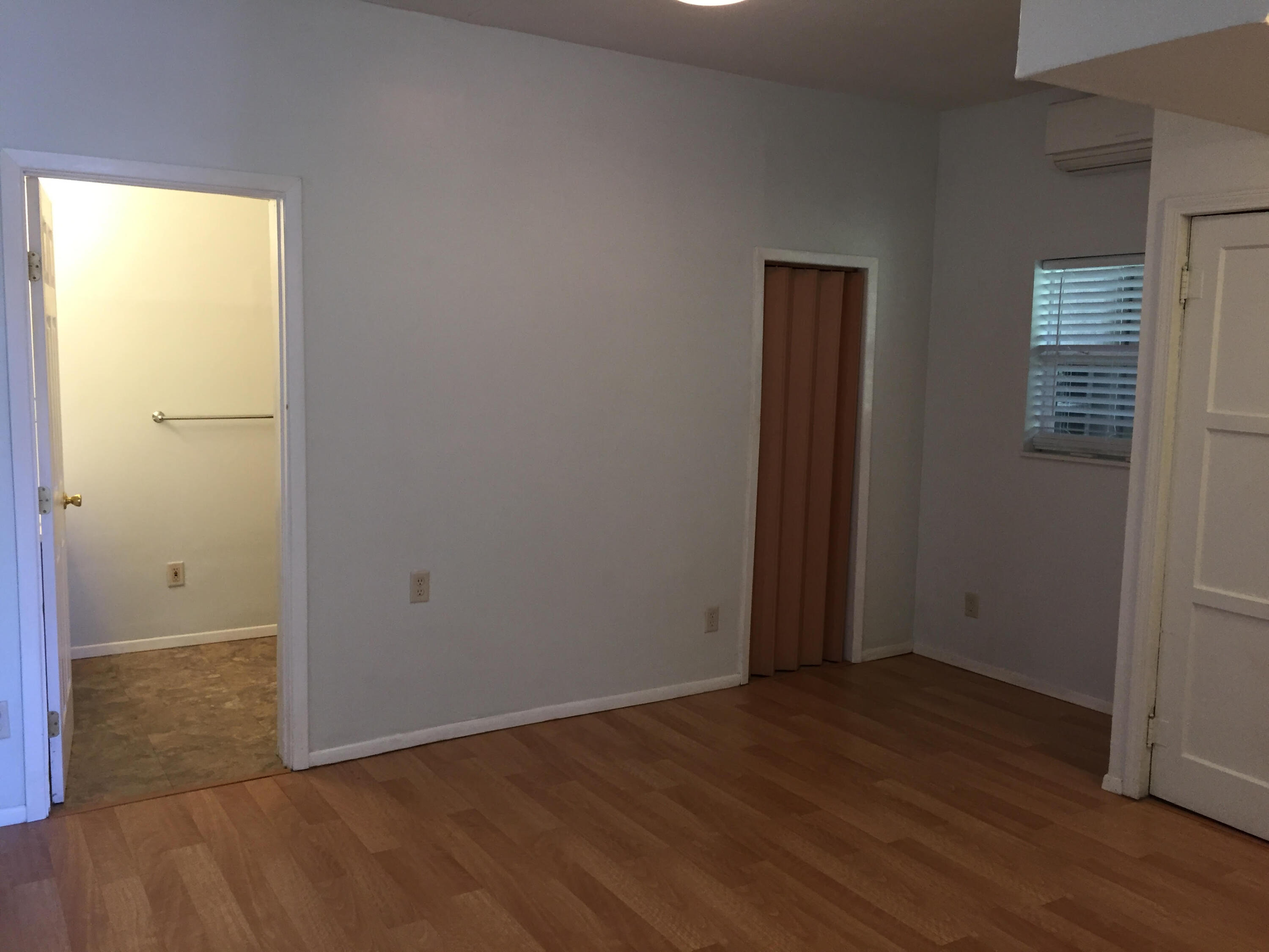 Photo 8 — 1123 Tijeras Avenue NW