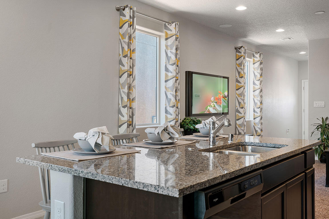 Photo 10 — 2871 Cantara Lane SW
