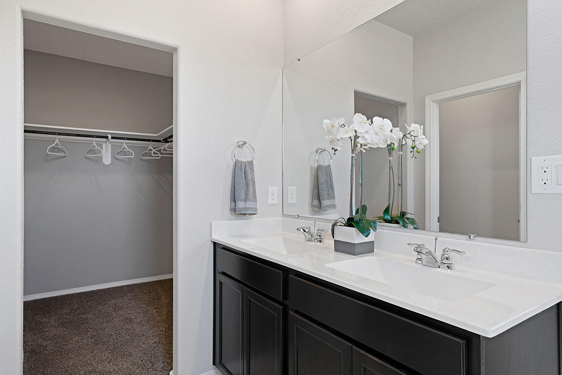 Photo 17 — 10600 Caresso Loop SW