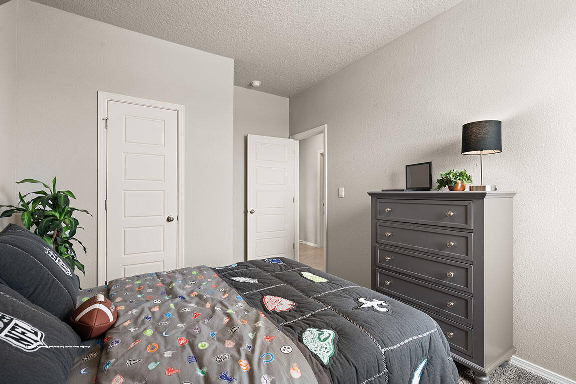 Photo 8 — 10558 Caresso Loop SW