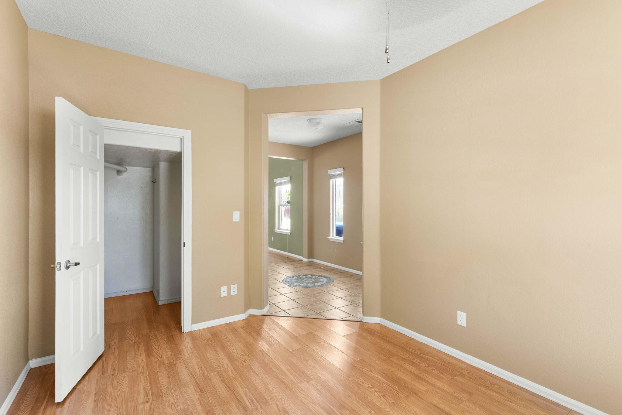 Photo 11 — 232 Loma Linda Loop NE