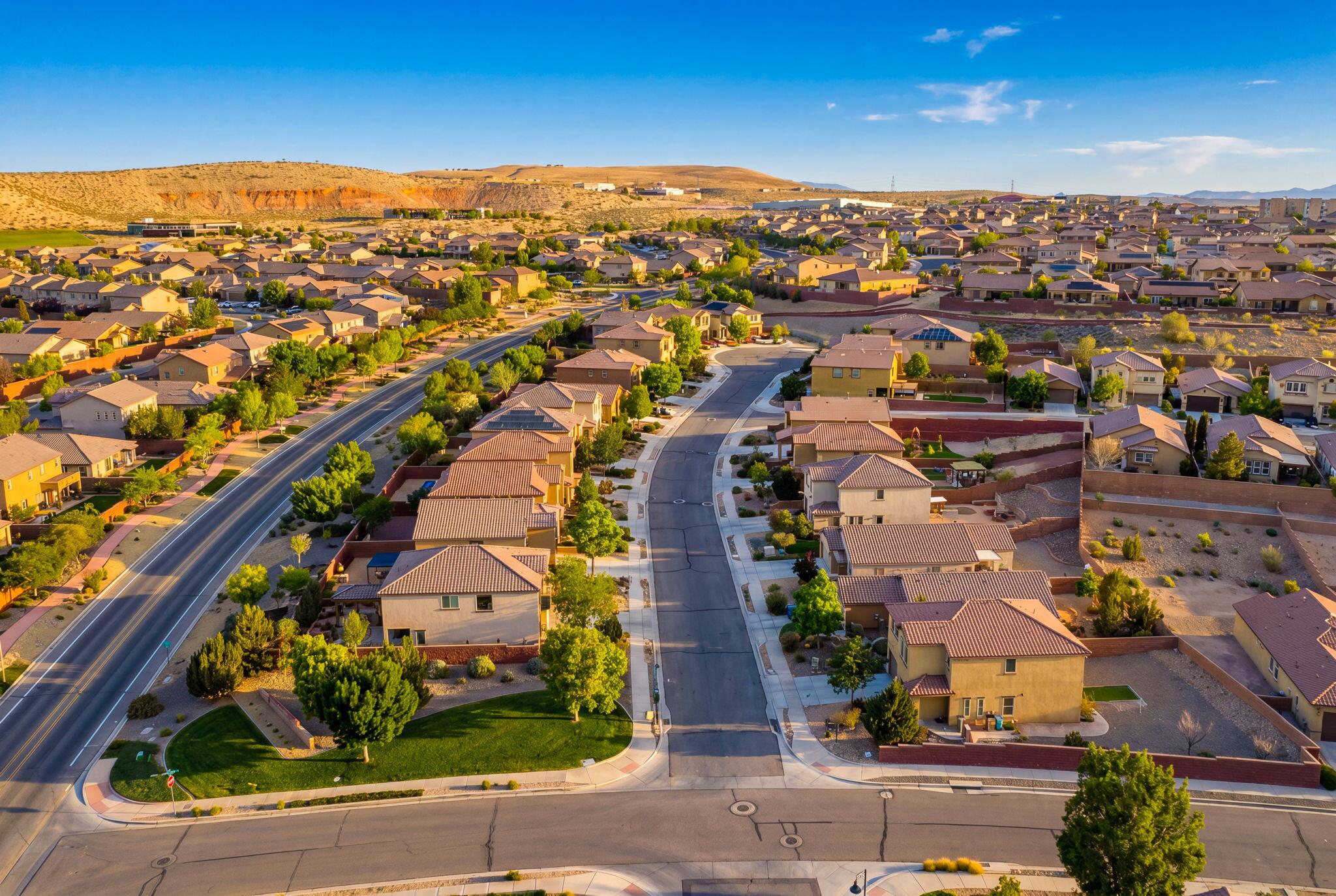 Photo 5 — 232 Loma Linda Loop NE