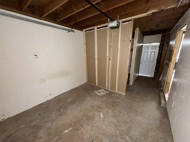 Photo 10 — 713 Washington Avenue