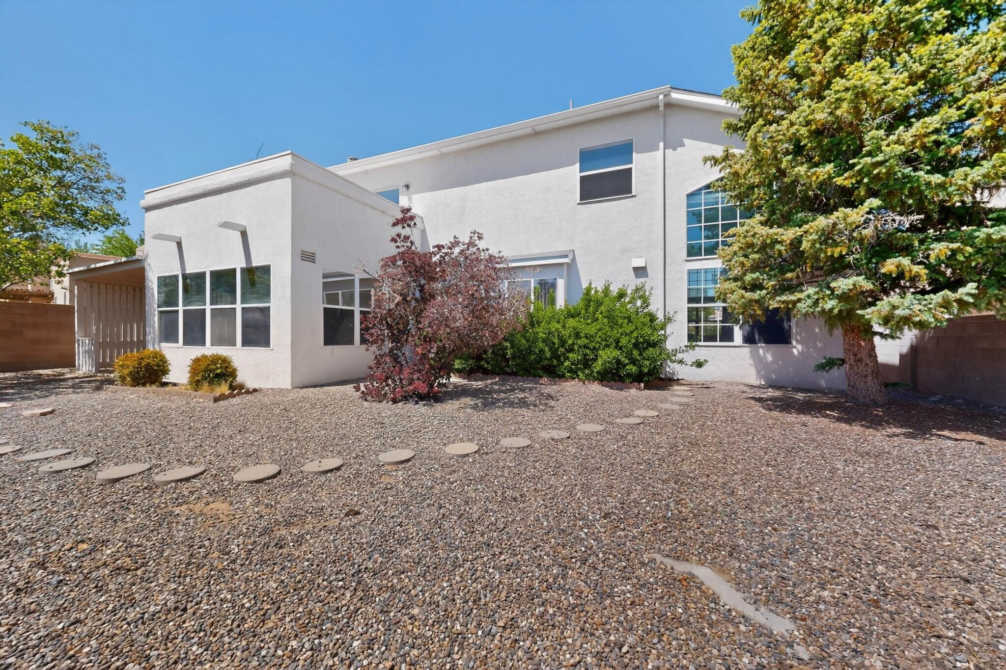 Photo 4 — 4424 Rancho Centro NW