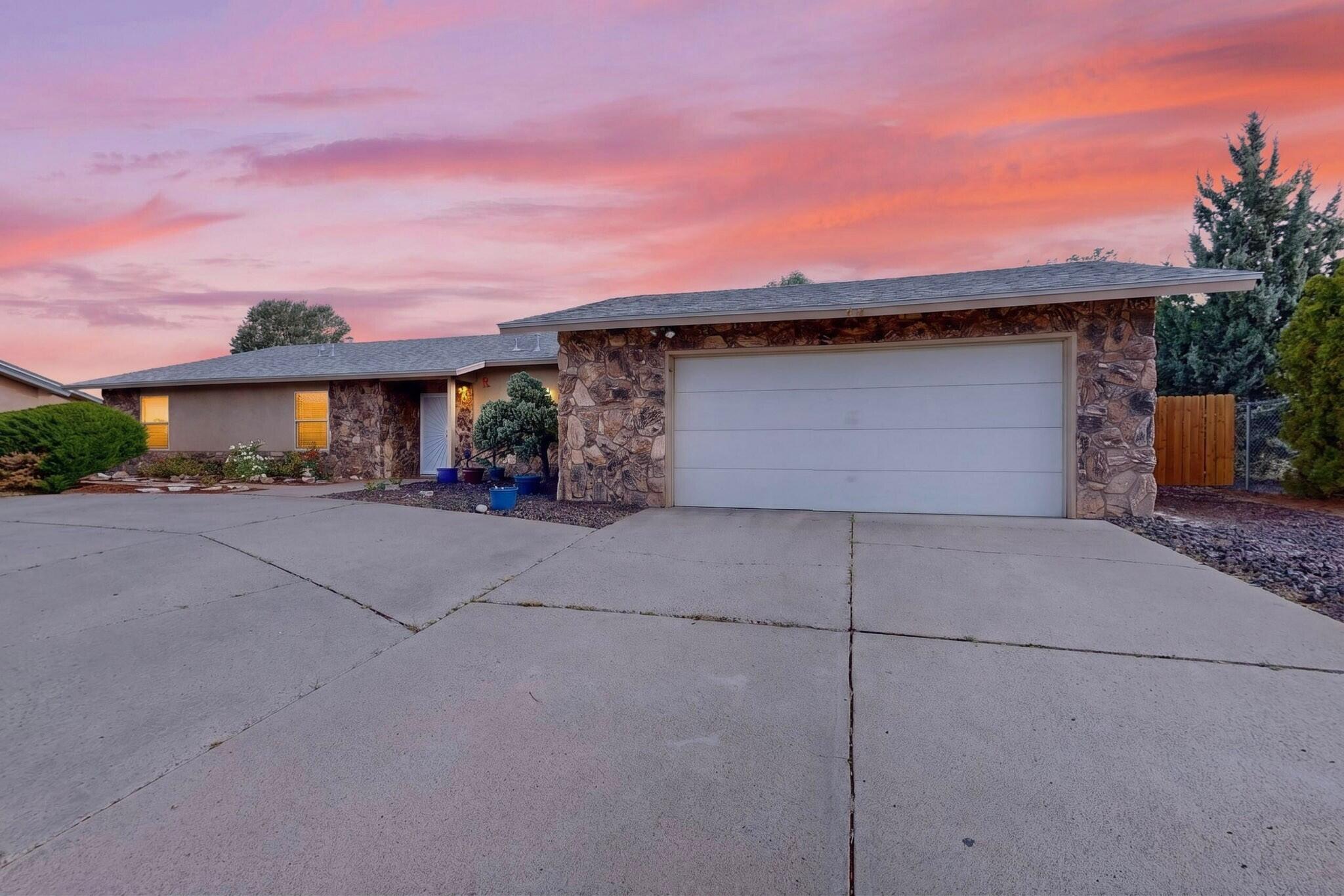 3701 Torrey Pines Road SE, Rio Rancho, NM 87124