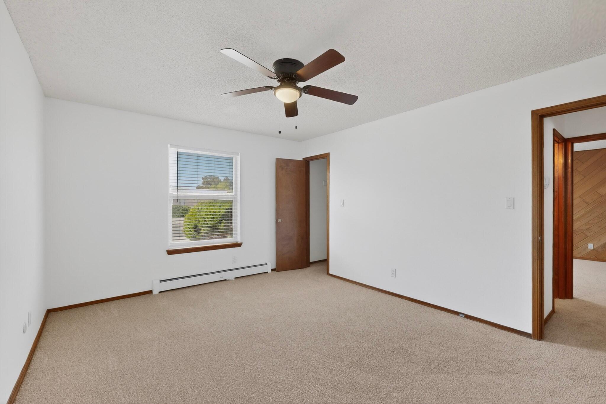 Photo 20 — 3701 Torrey Pines Road SE