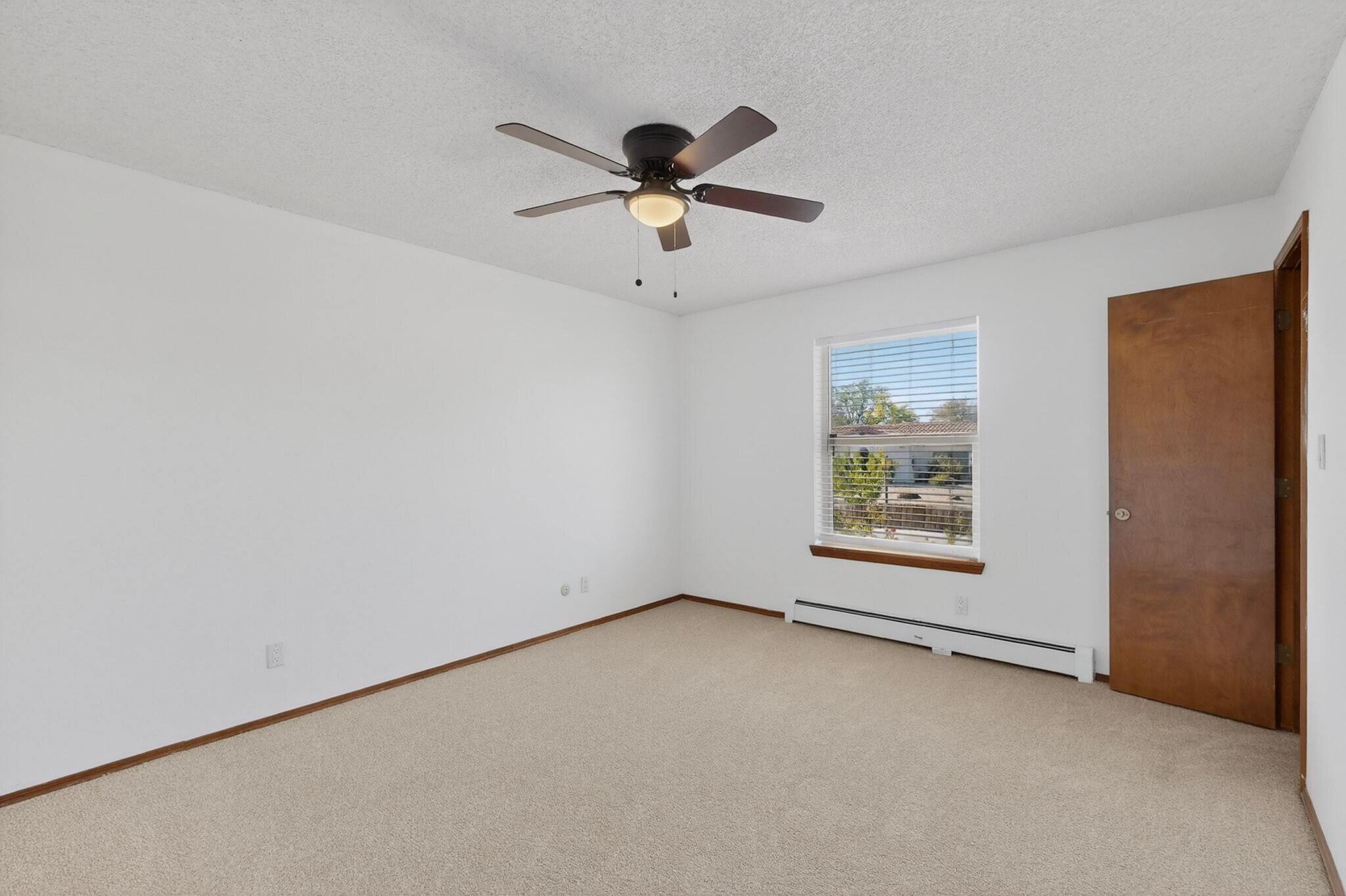 Photo 19 — 3701 Torrey Pines Road SE