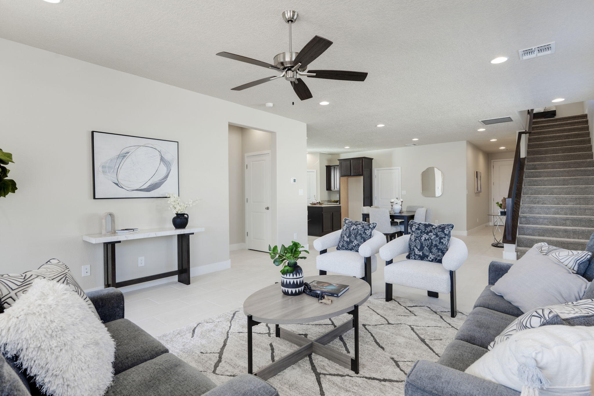 Photo 3 — 6724 Zachary Road NE