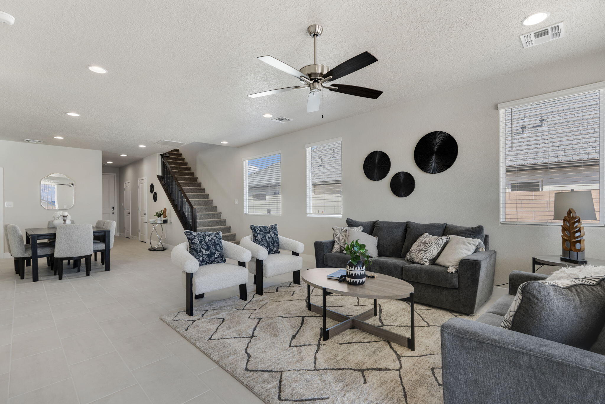 Photo 5 — 6724 Zachary Road NE