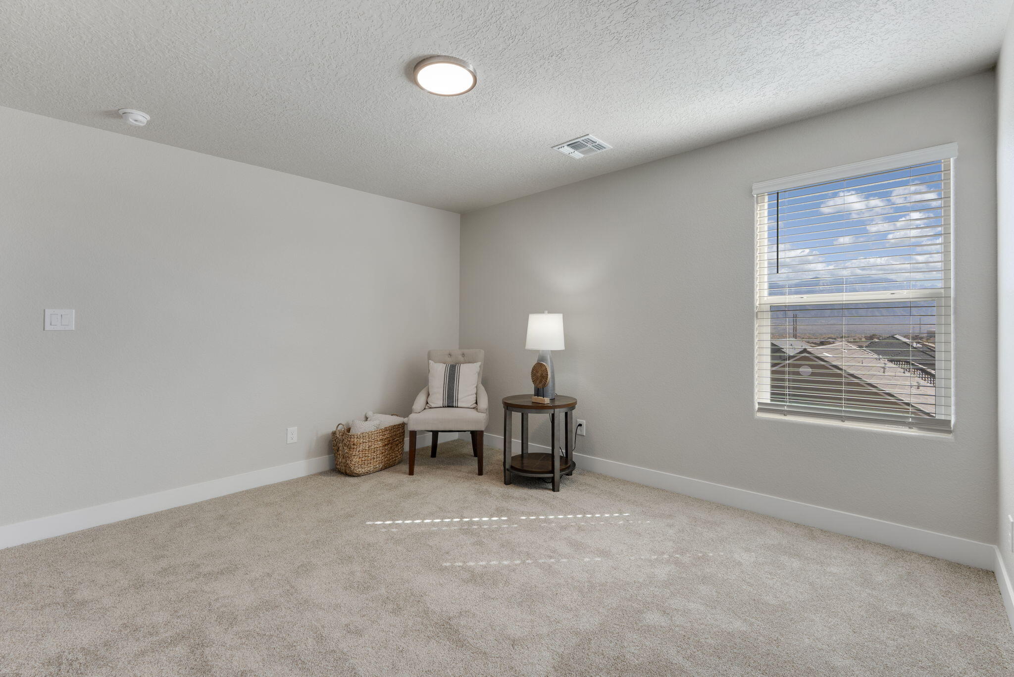 Photo 13 — 6724 Zachary Road NE