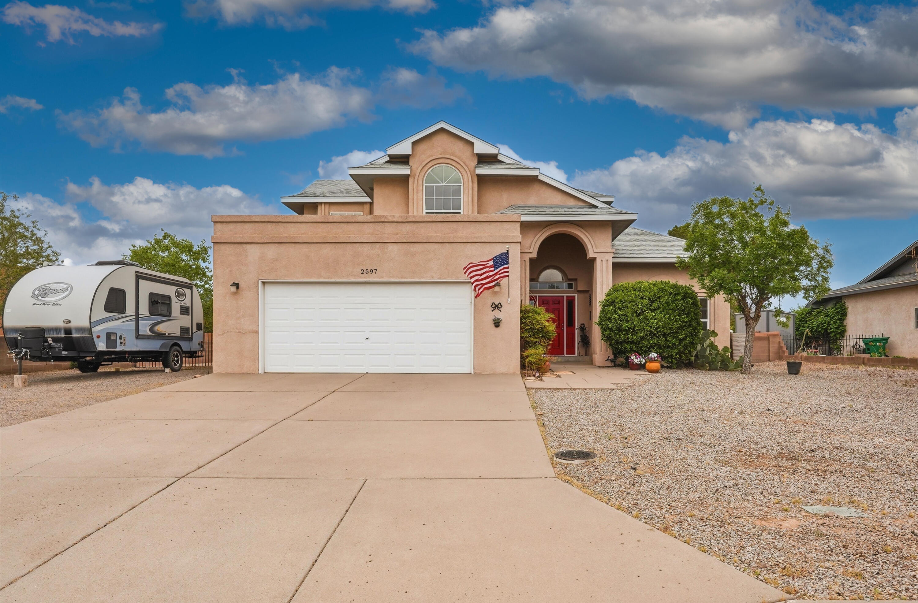 2597 Sandia Loop NE