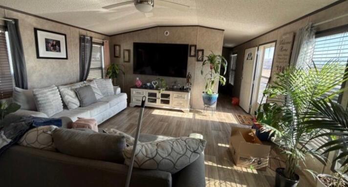 4201 Blake space #41 Road SW, Albuquerque, NM 87121