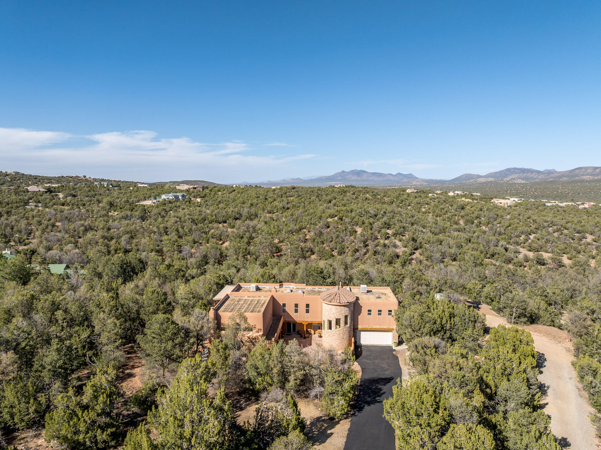 Photo 3 — 26 Canyon Ridge Drive