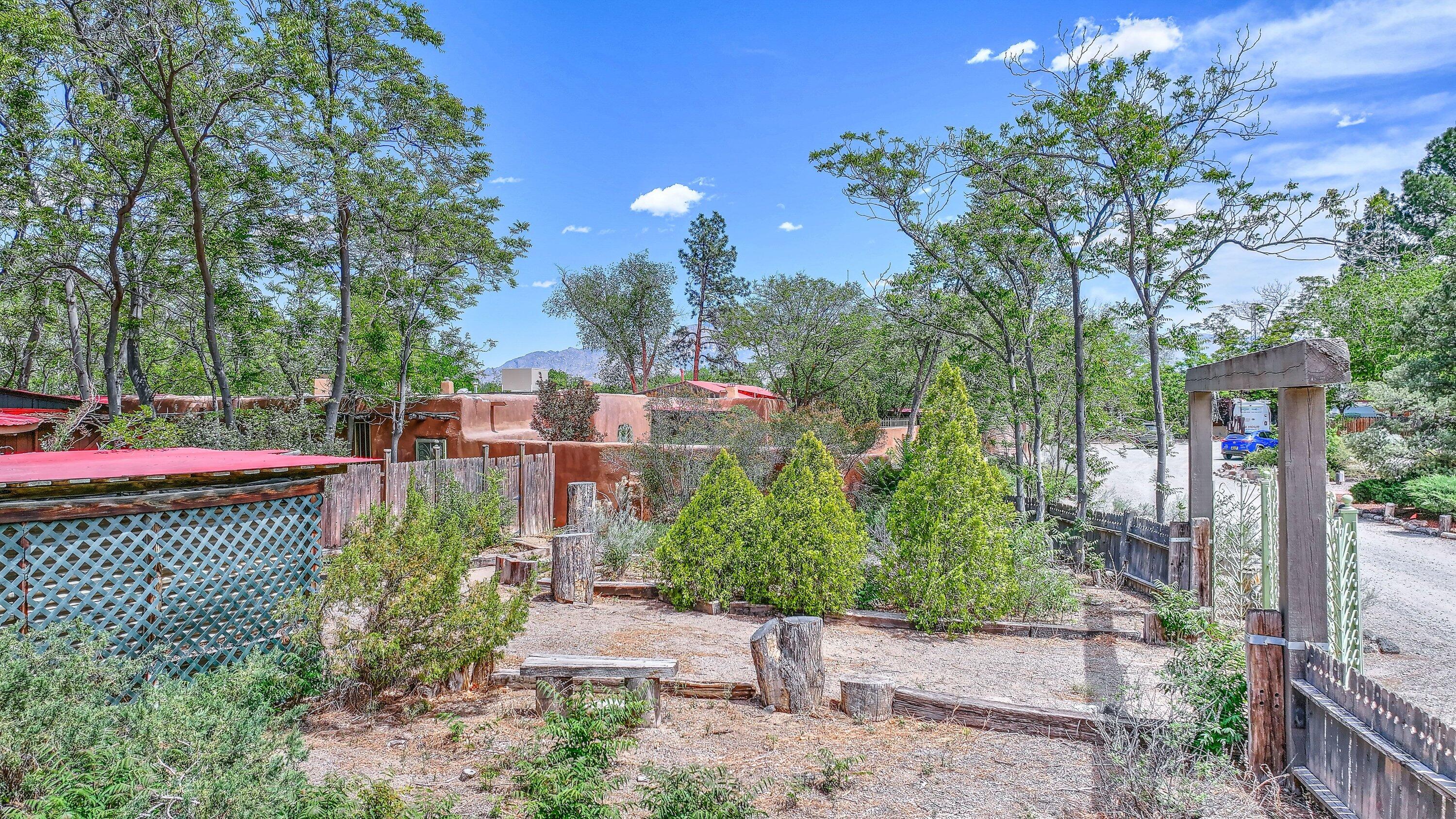 Photo 13 — 509 Chamiso Lane NW