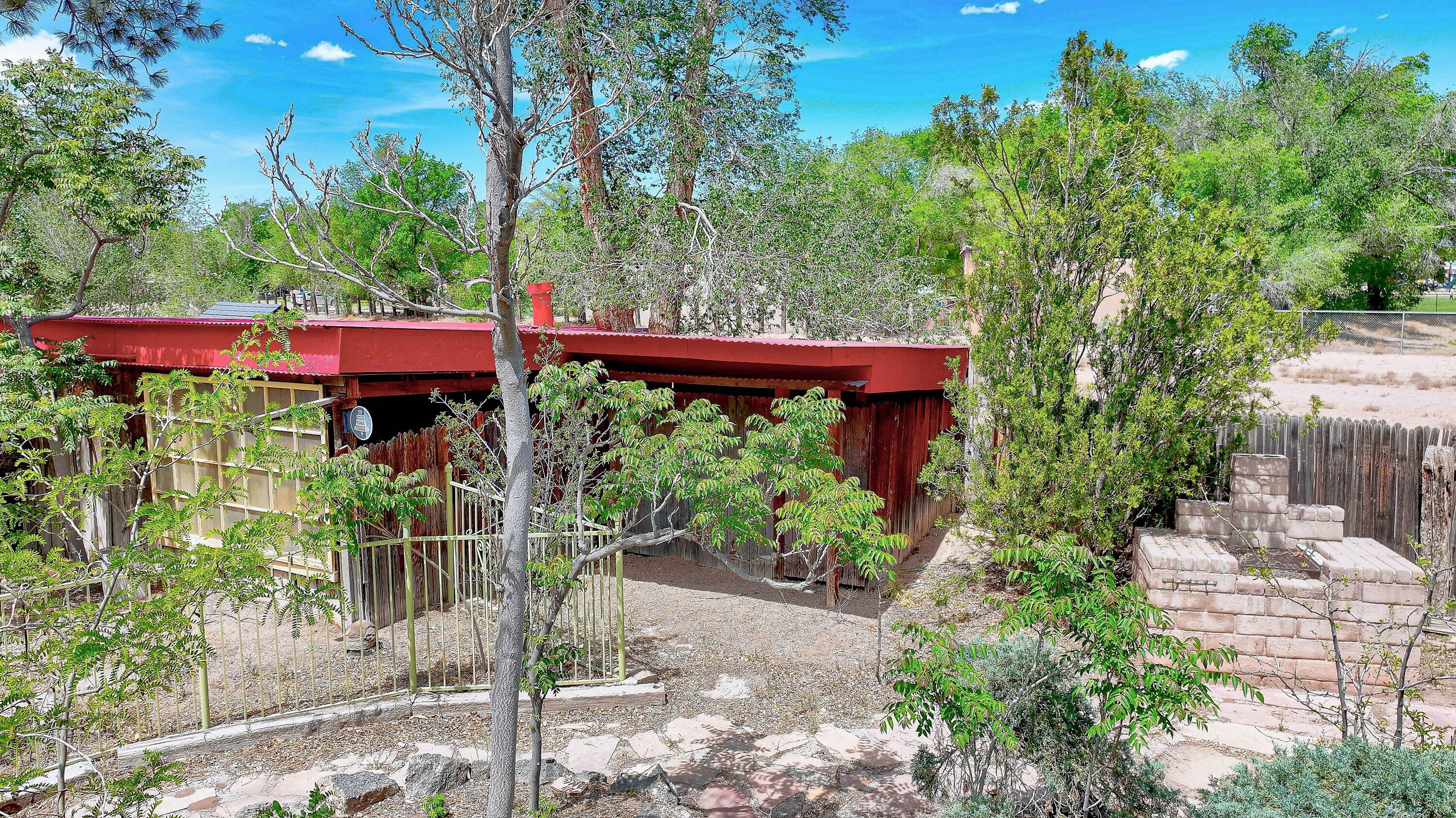 Photo 3 — 509 Chamiso Lane NW