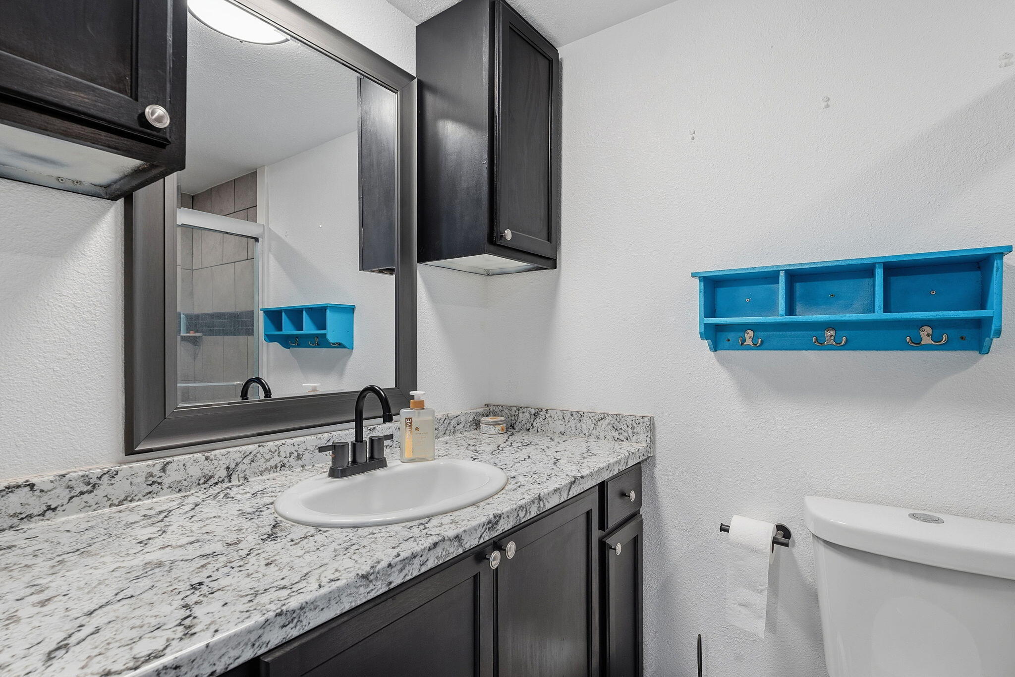 Photo 8 — 11612 Marquette Avenue NE