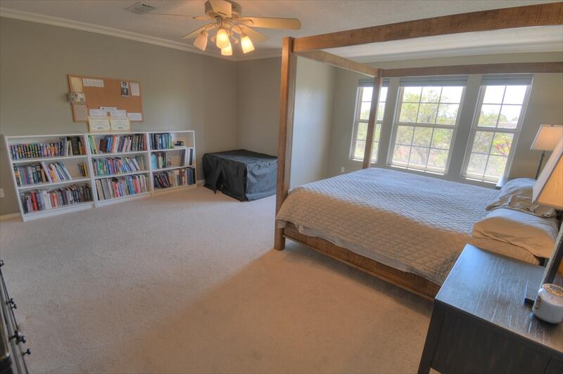 Photo 15 — 4704 Spring Vale Road NW