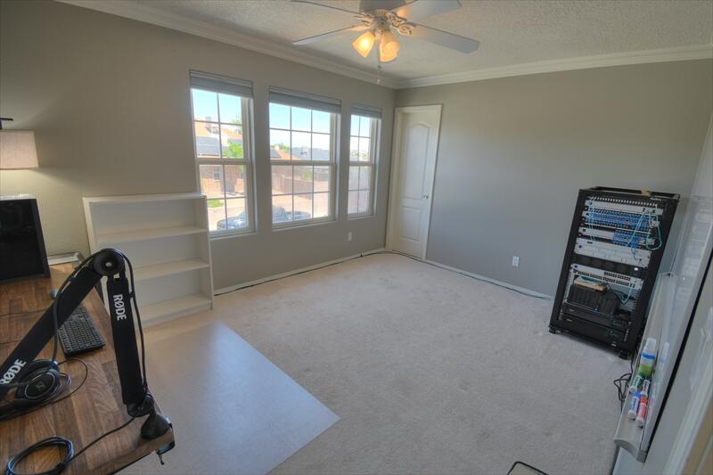 Photo 7 — 4704 Spring Vale Road NW