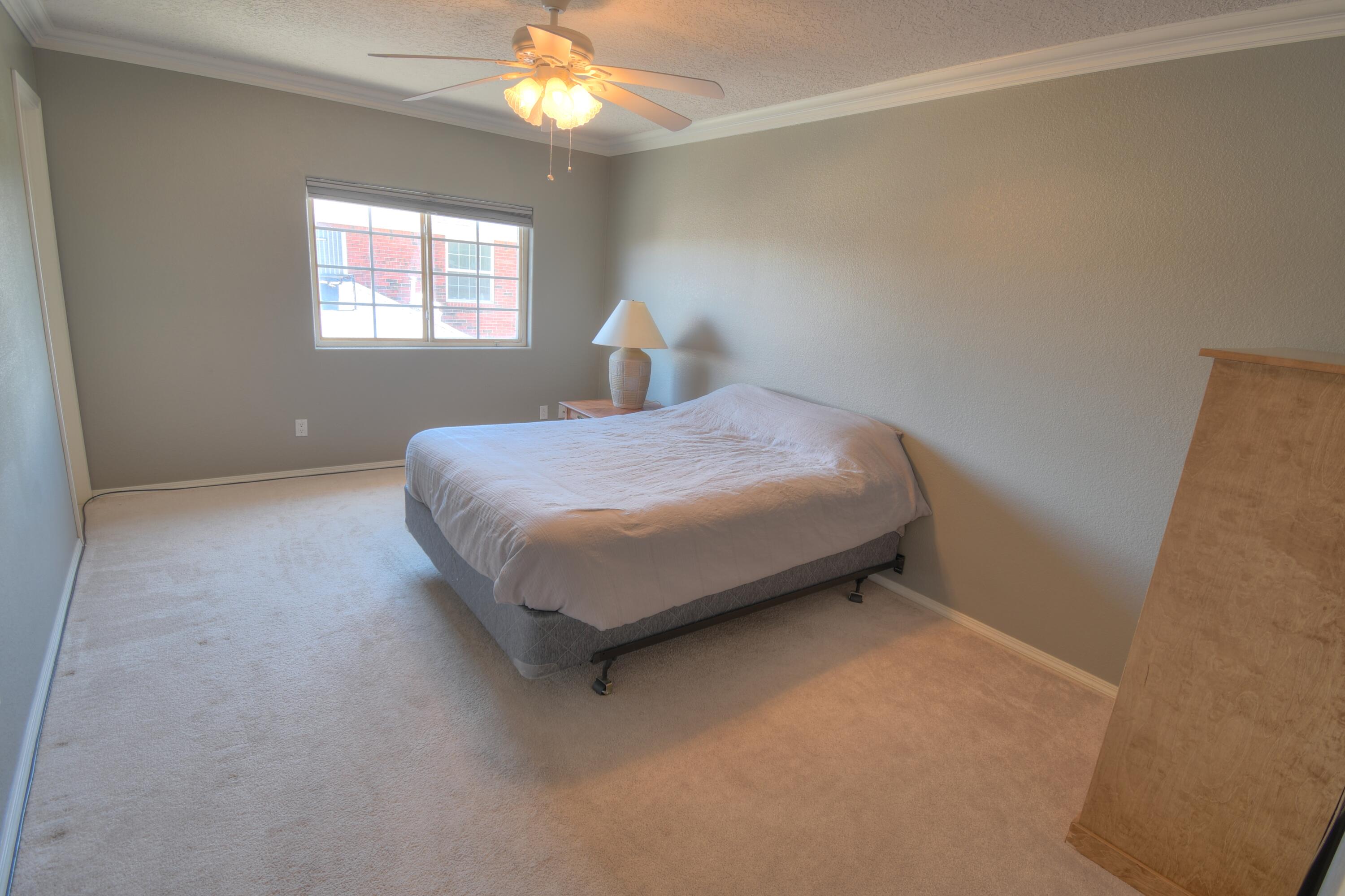 Photo 6 — 4704 Spring Vale Road NW