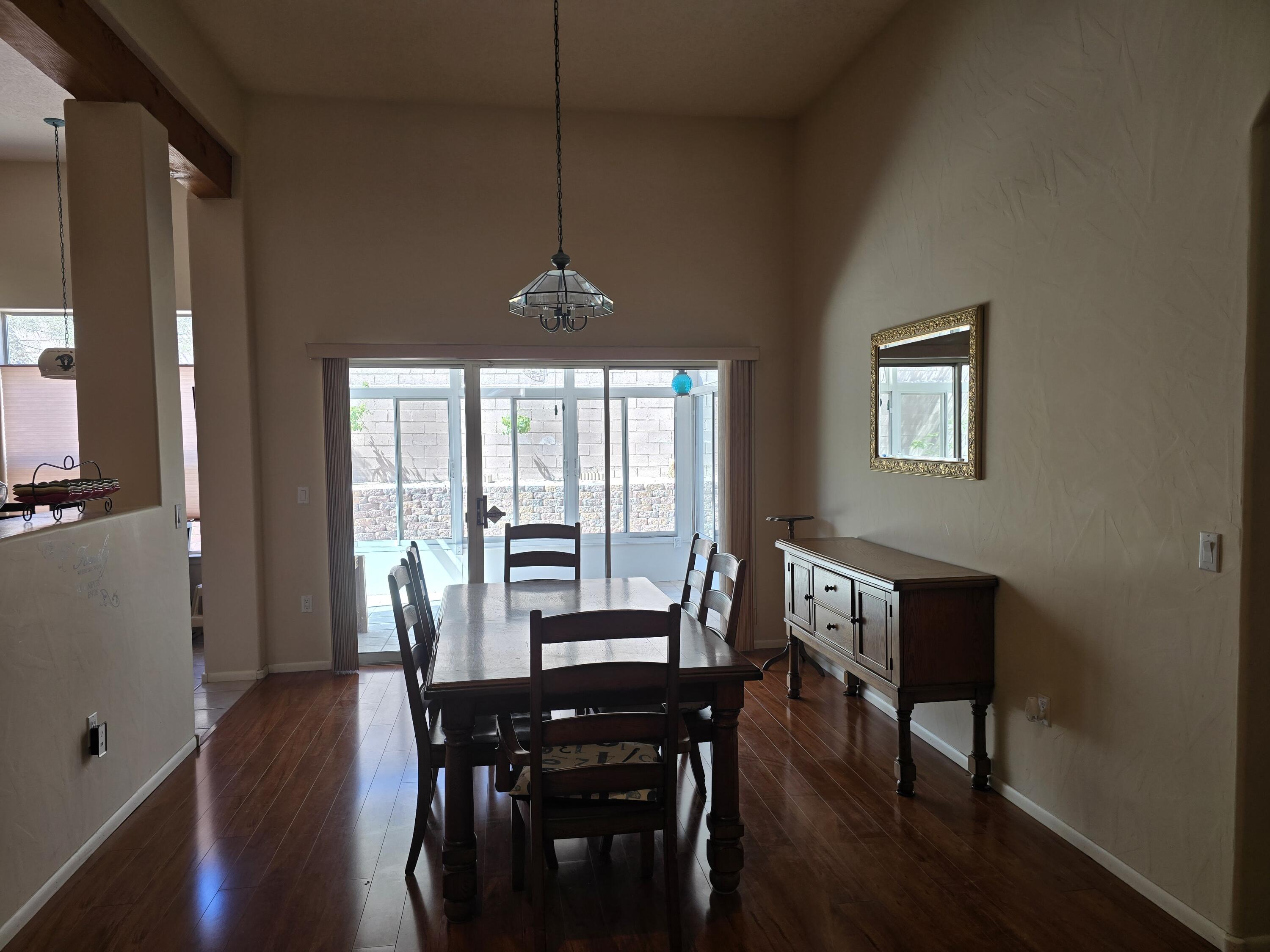 Photo 13 — 4423 Mountvale Avenue NW