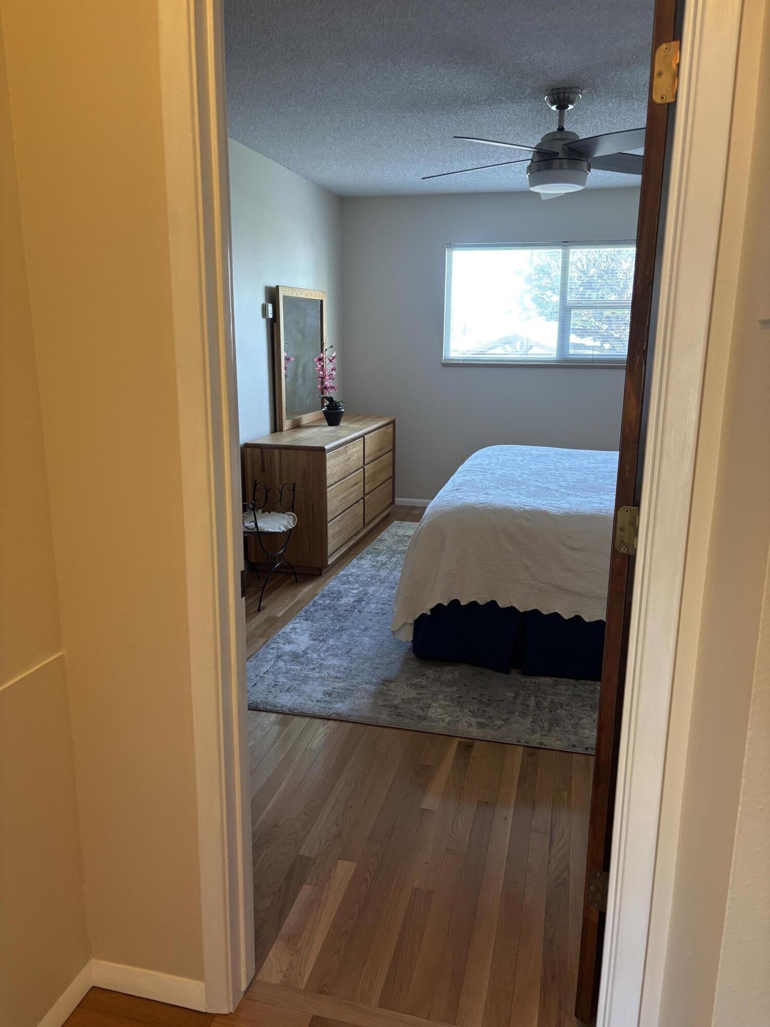 Photo 14 — 13012 Blackstone Road NE