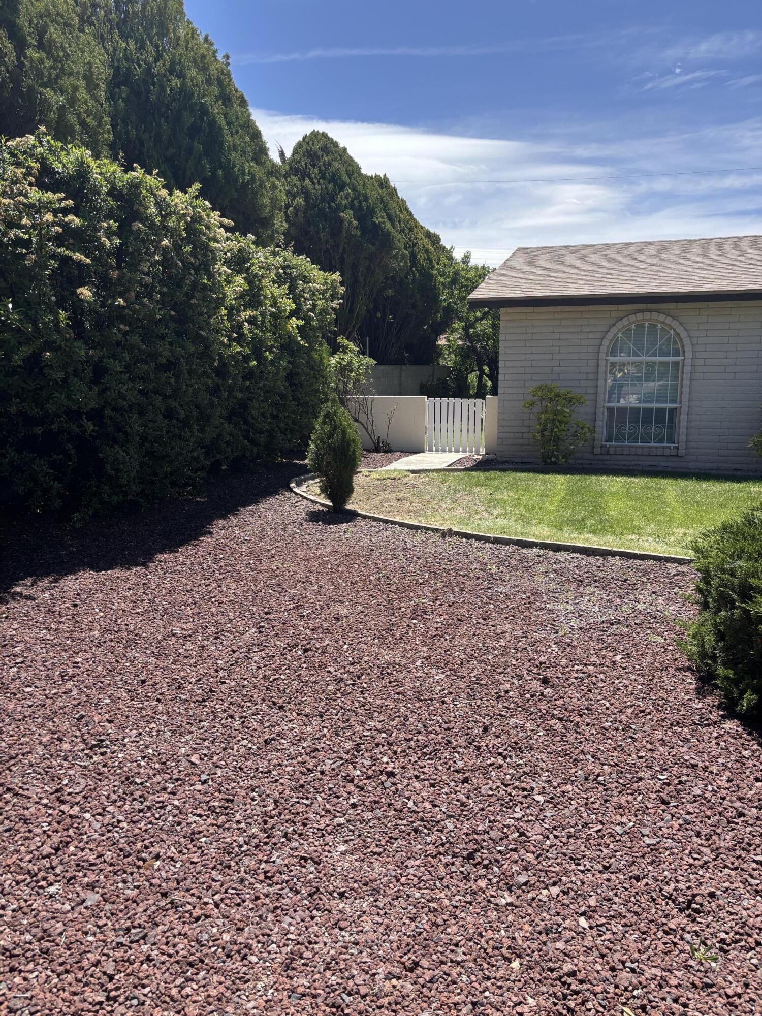 Photo 6 — 13012 Blackstone Road NE