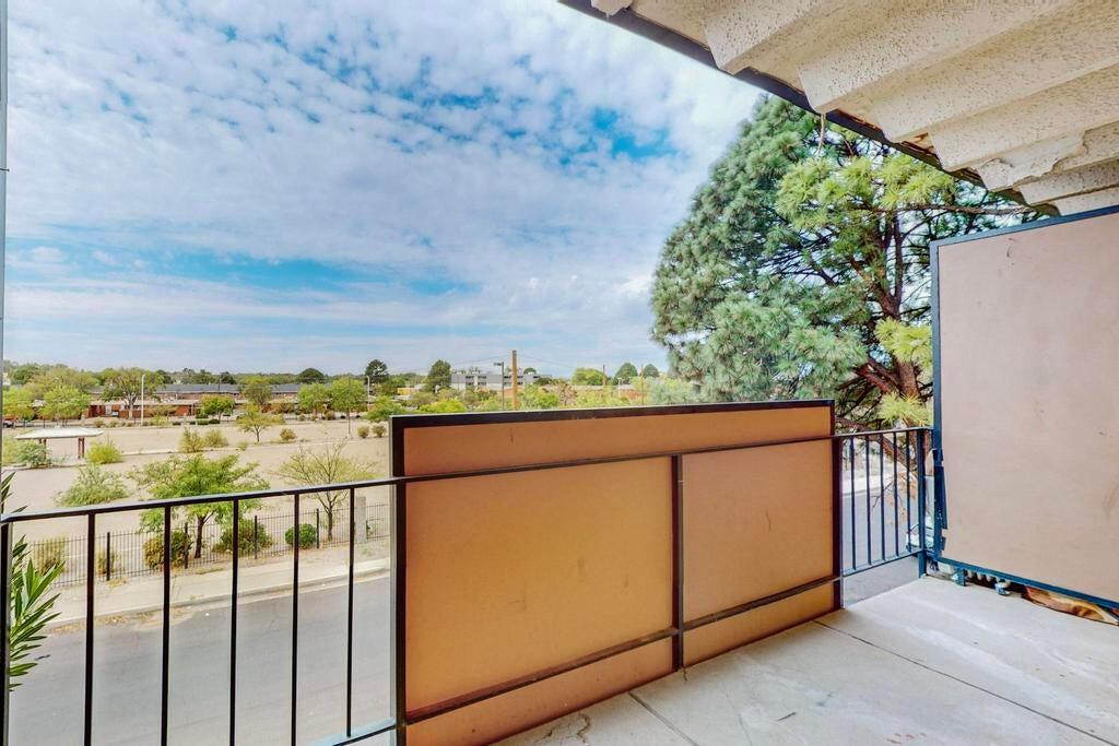 Photo 11 — 1100 Alvarado Drive SE APT 310