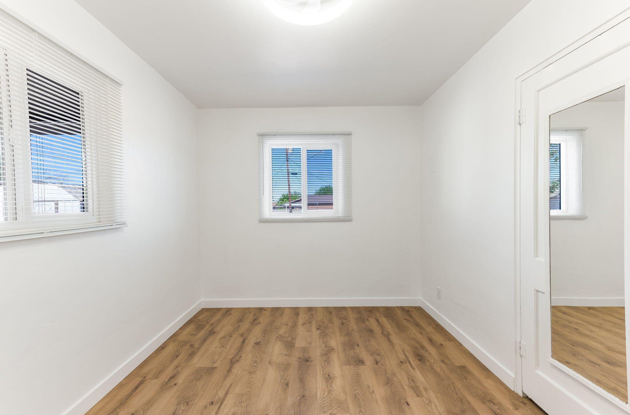 Photo 9 — 2507 Alvarado Drive NE