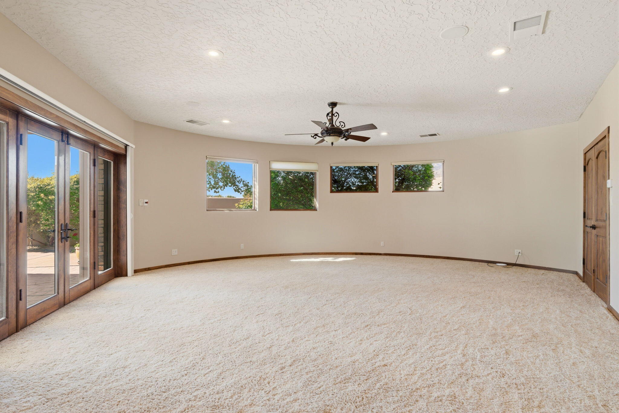 Photo 7 — 13705 Ricegrass Place NE