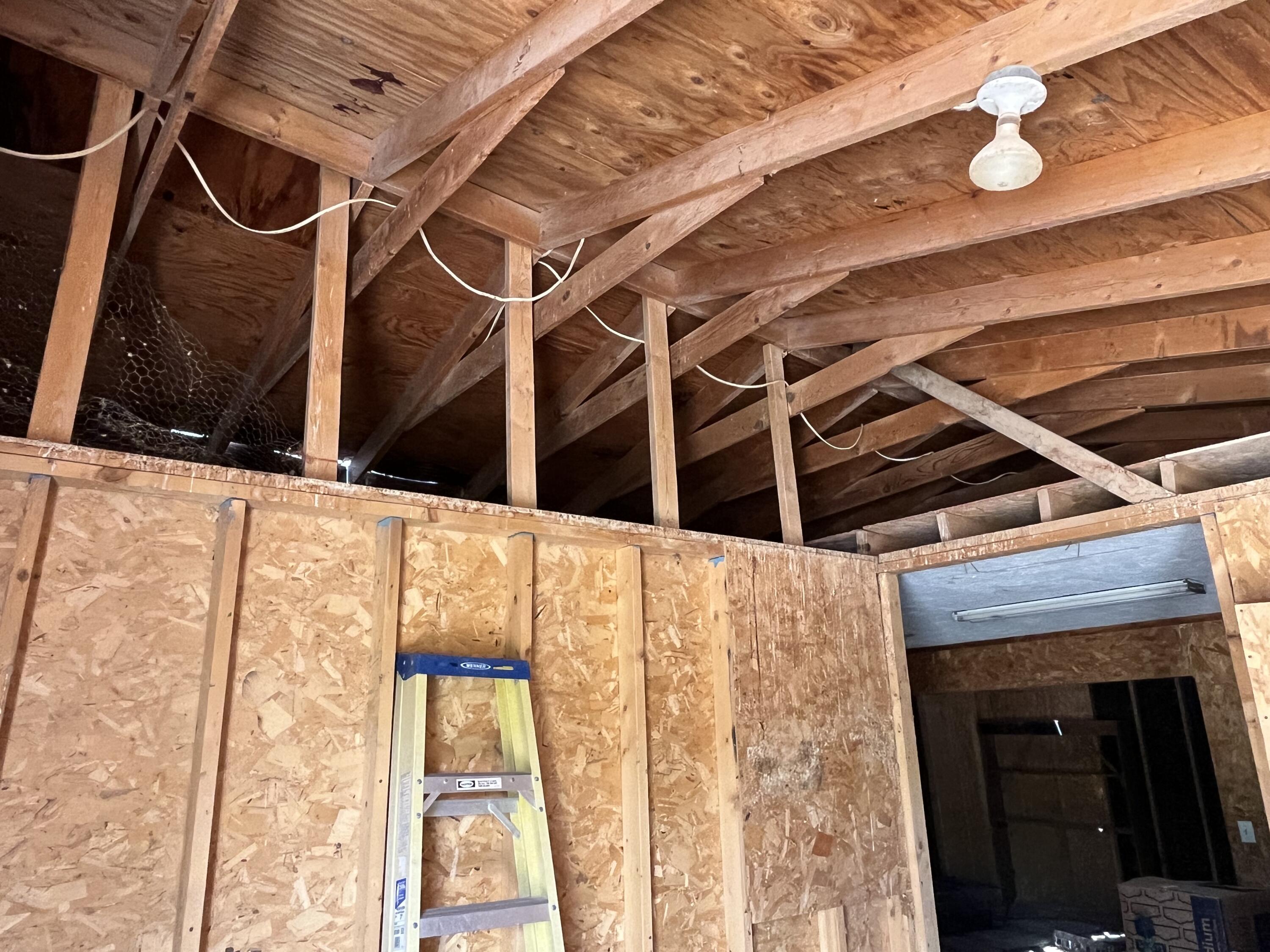 Photo 4 — 1167 Coronado Road