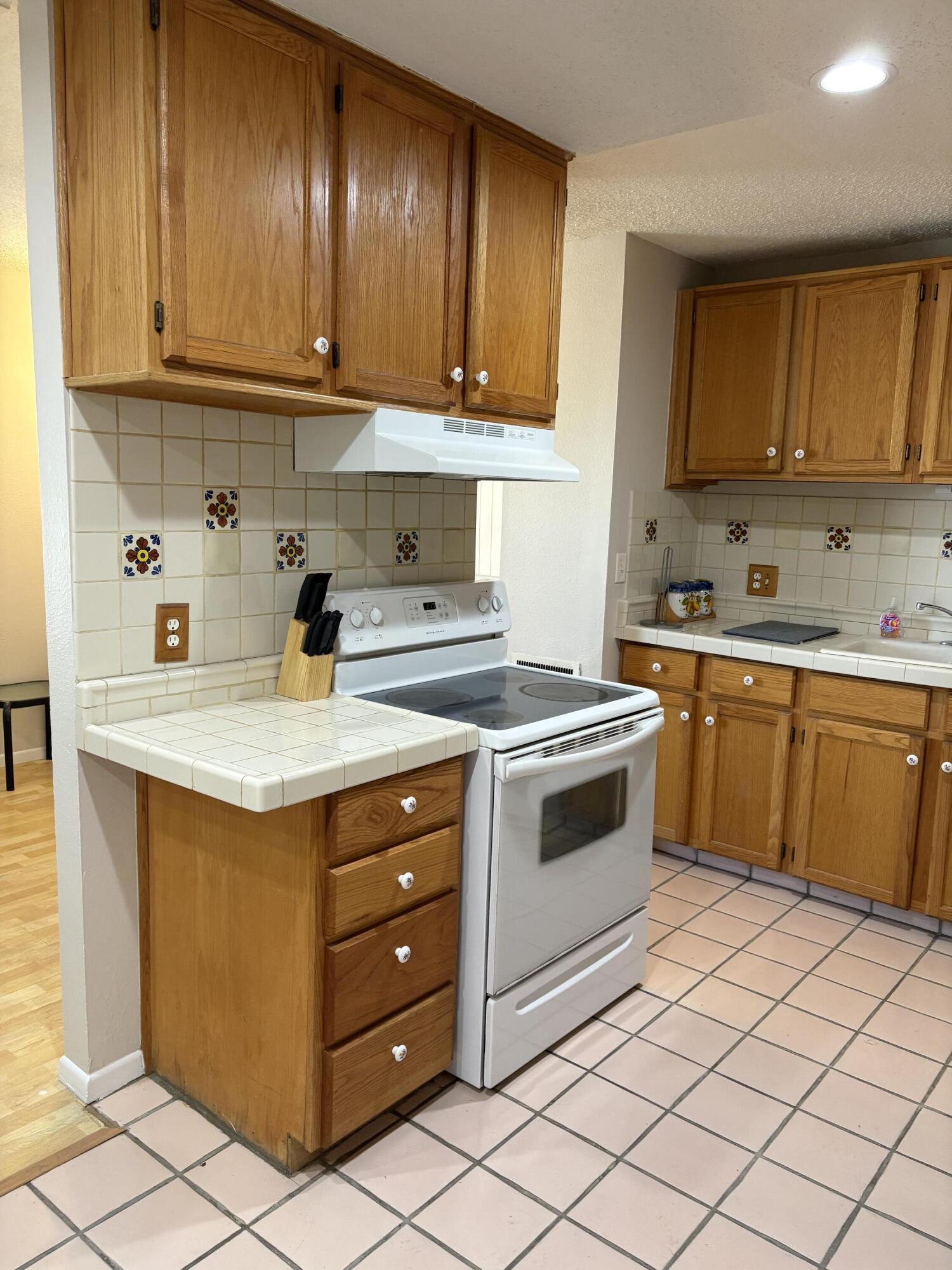 Photo 16 — 2800 Vail Avenue SE UNIT 105