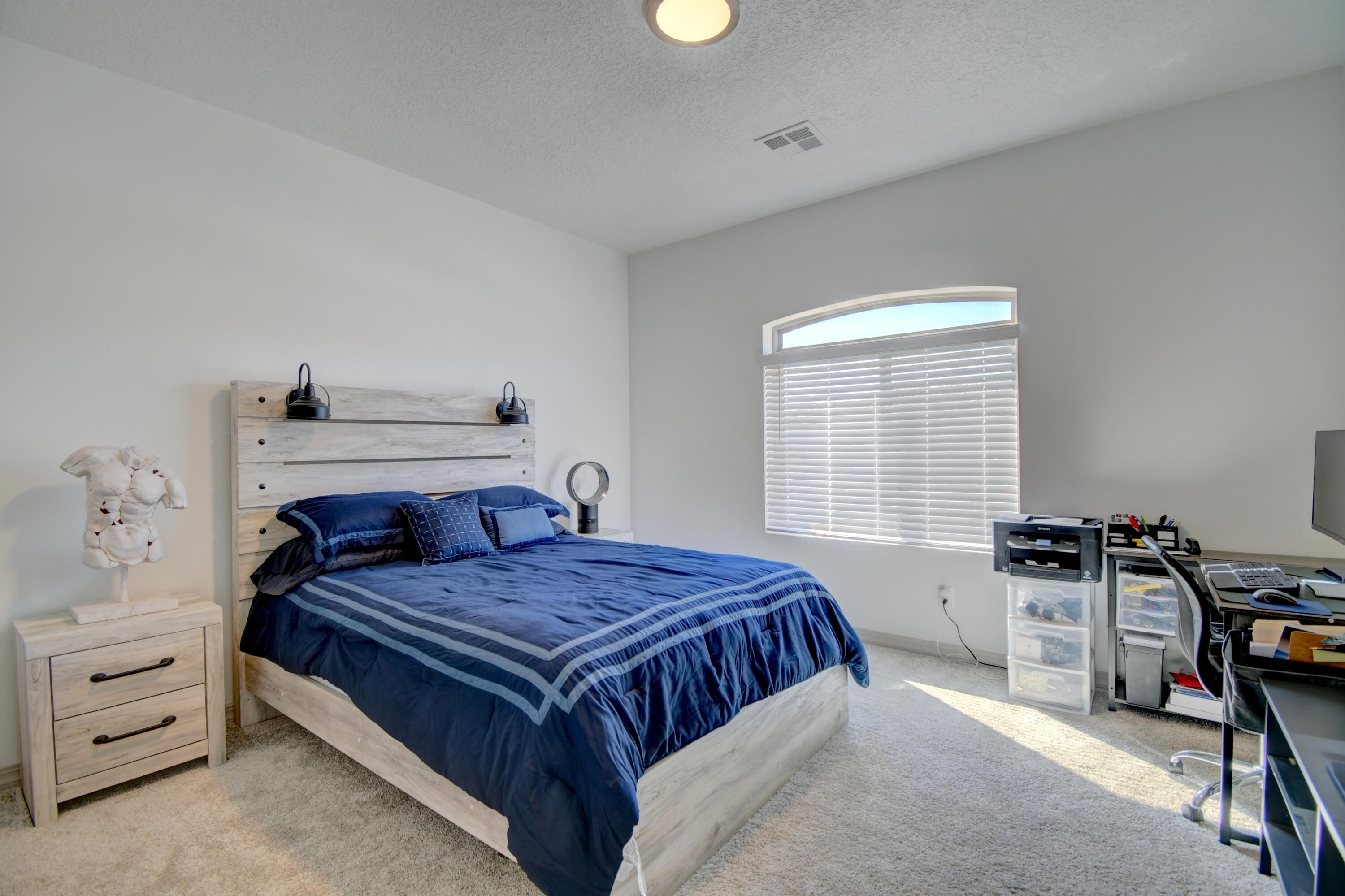 Photo 15 — 4024 Windy Road NE