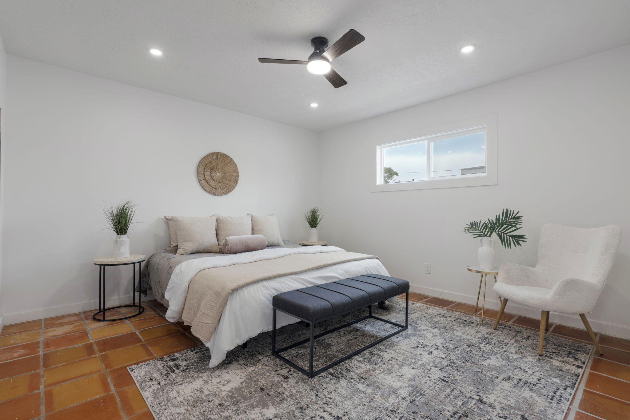 Photo 6 — 219 Solano Drive SE
