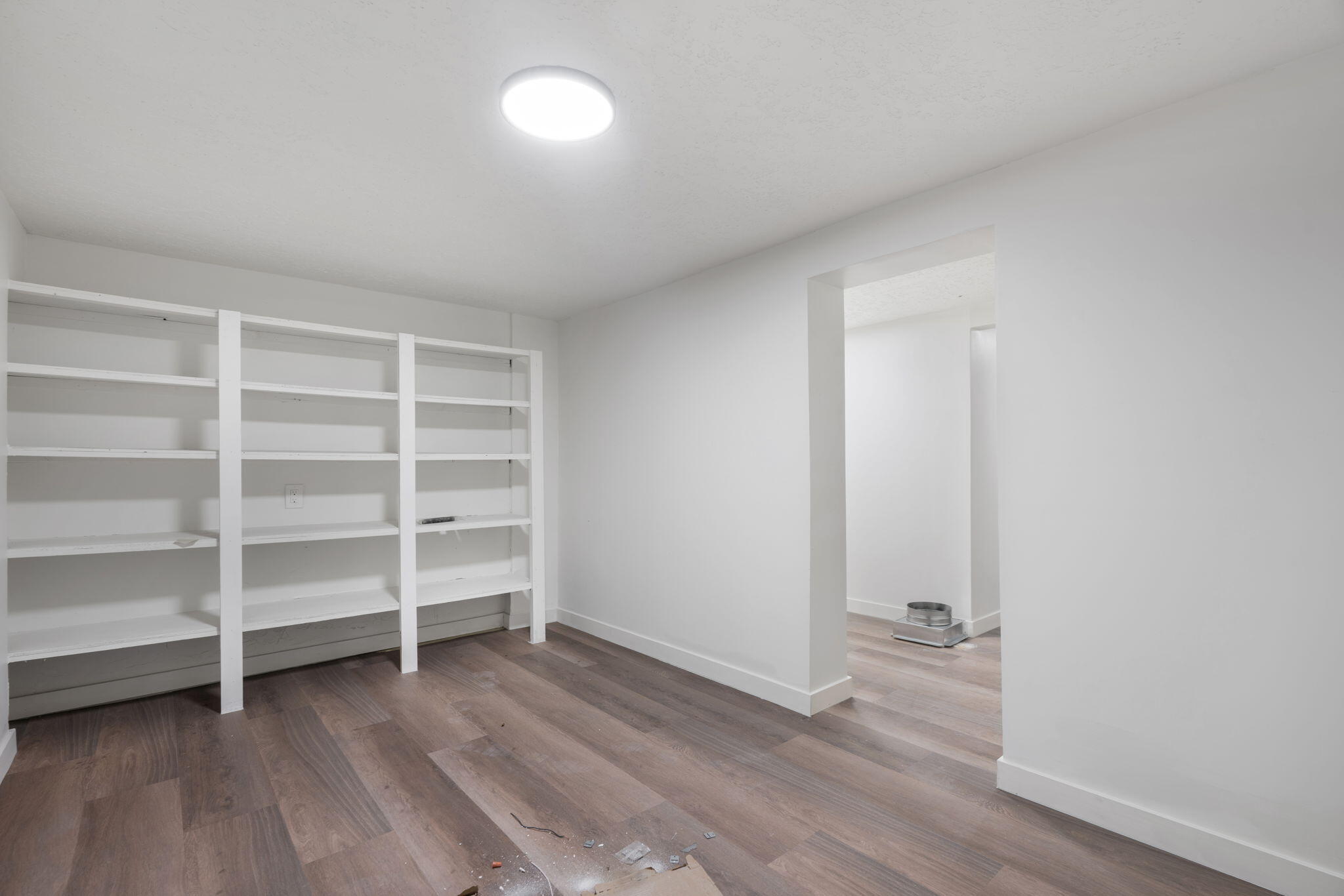 Photo 13 — 219 Solano Drive SE