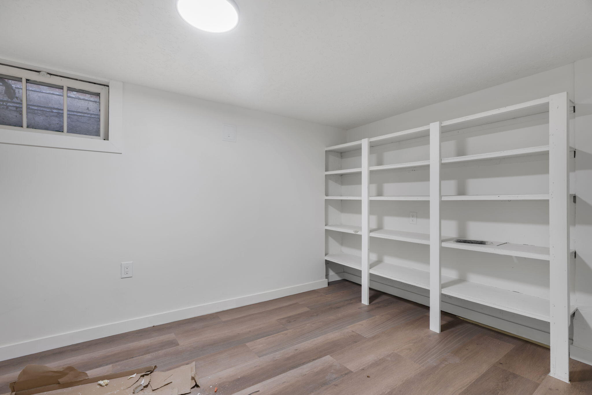 Photo 16 — 219 Solano Drive SE