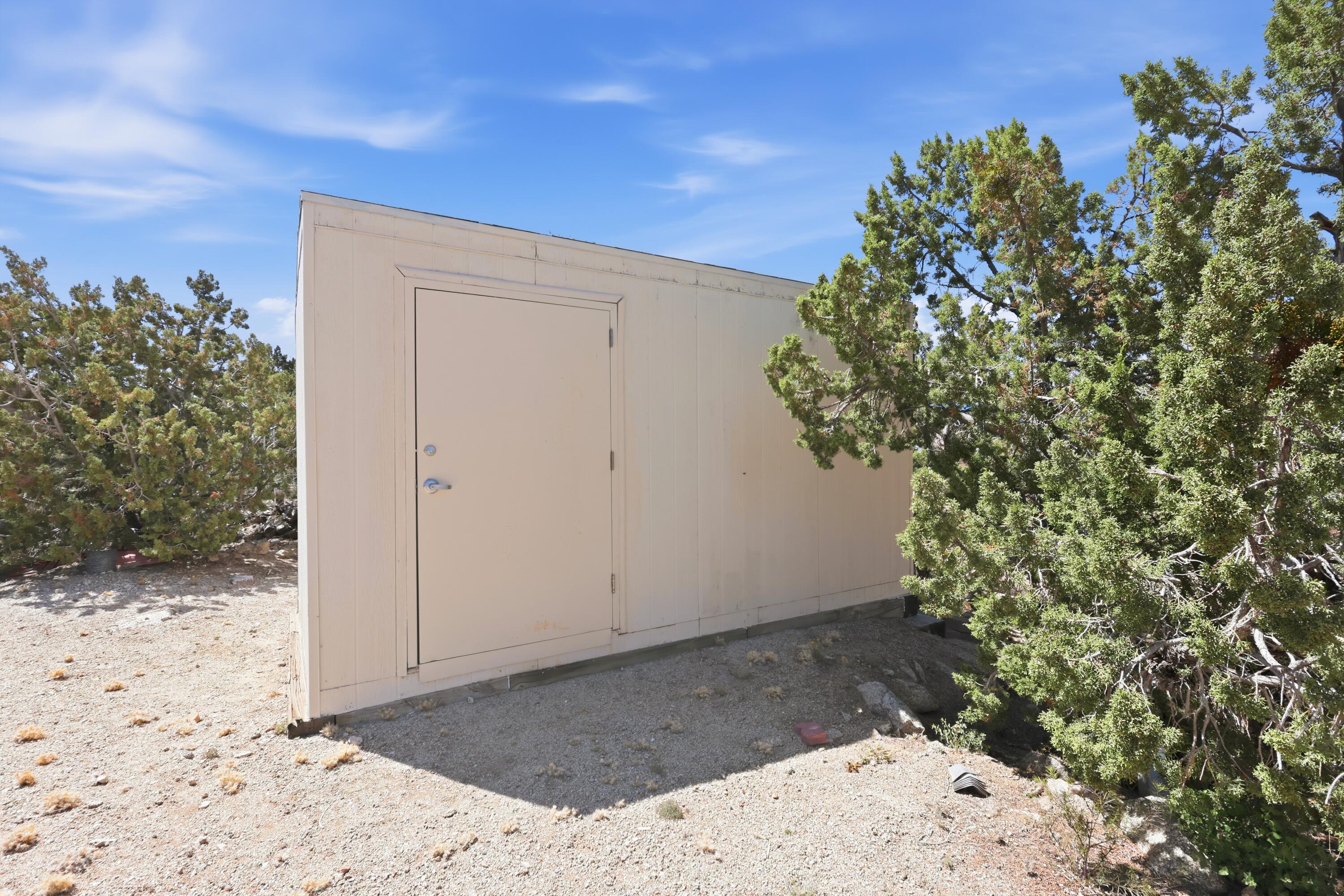 Photo 10 — 13816 Winterwood Way SE