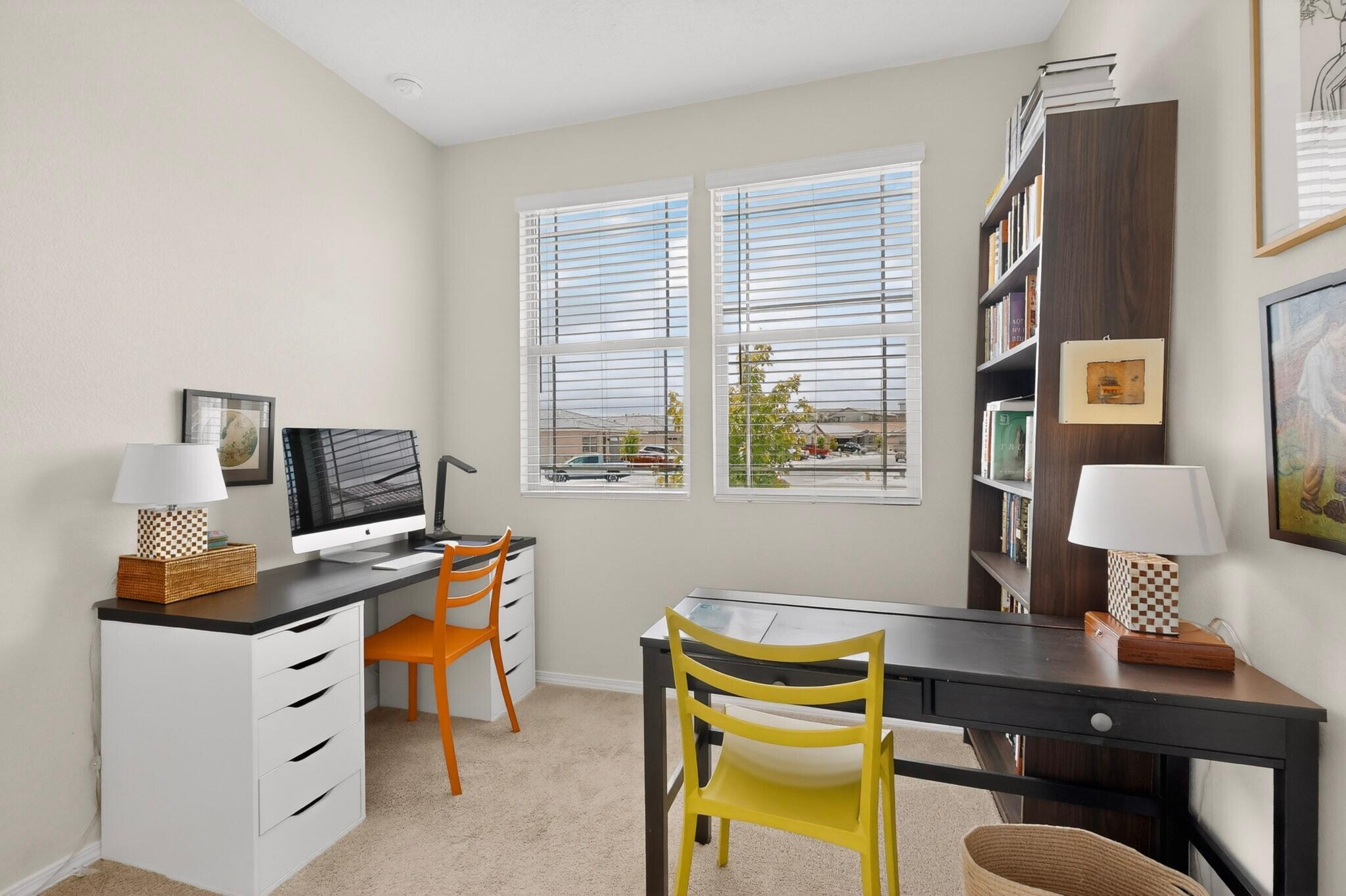 Photo 3 — 1318 Vallecito Court NW