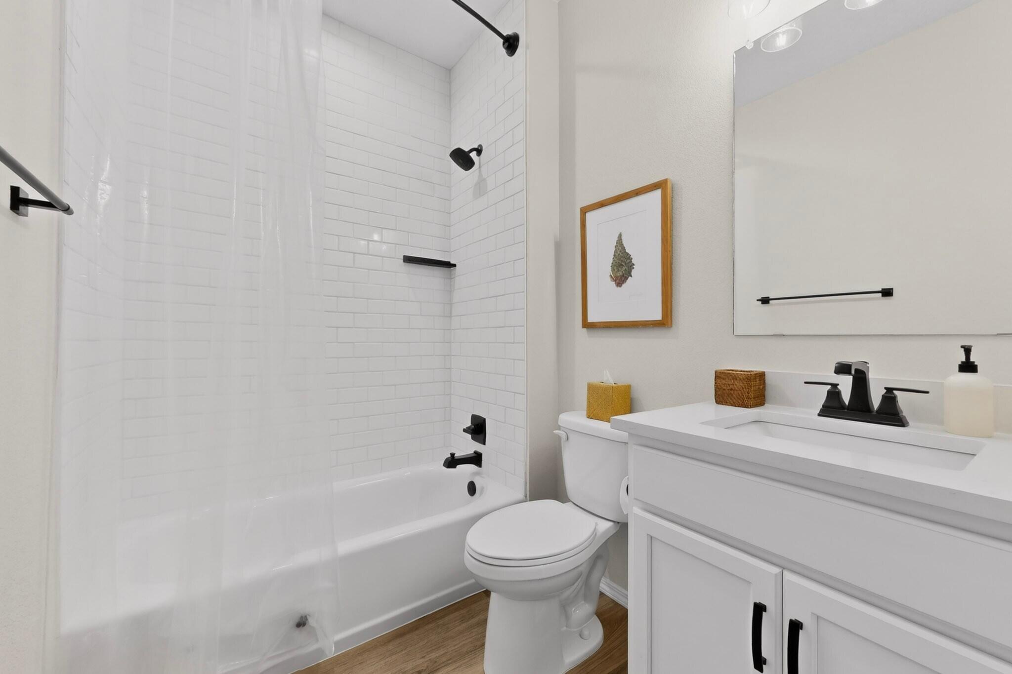 Photo 5 — 1318 Vallecito Court NW