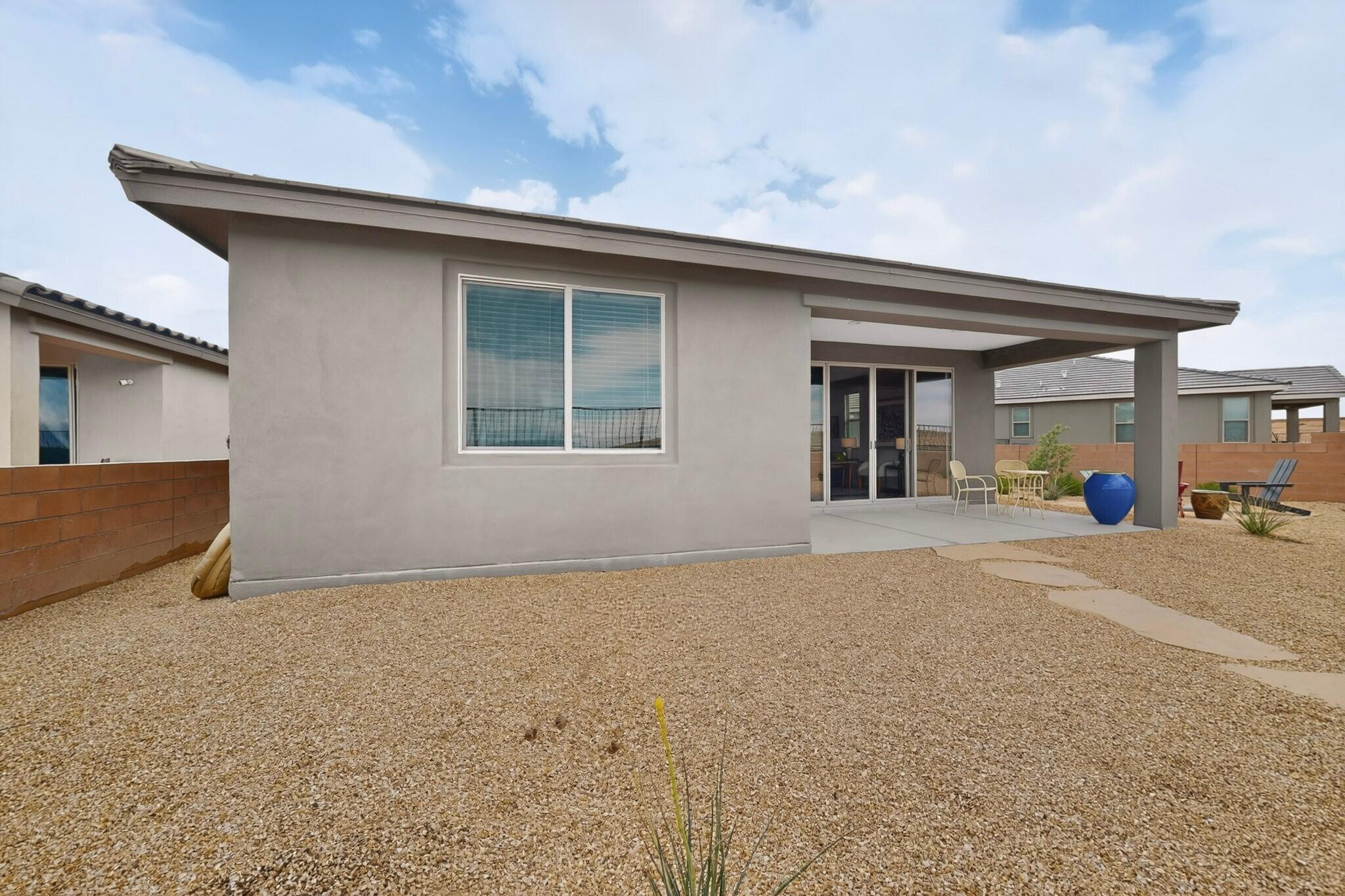 Photo 11 — 1318 Vallecito Court NW