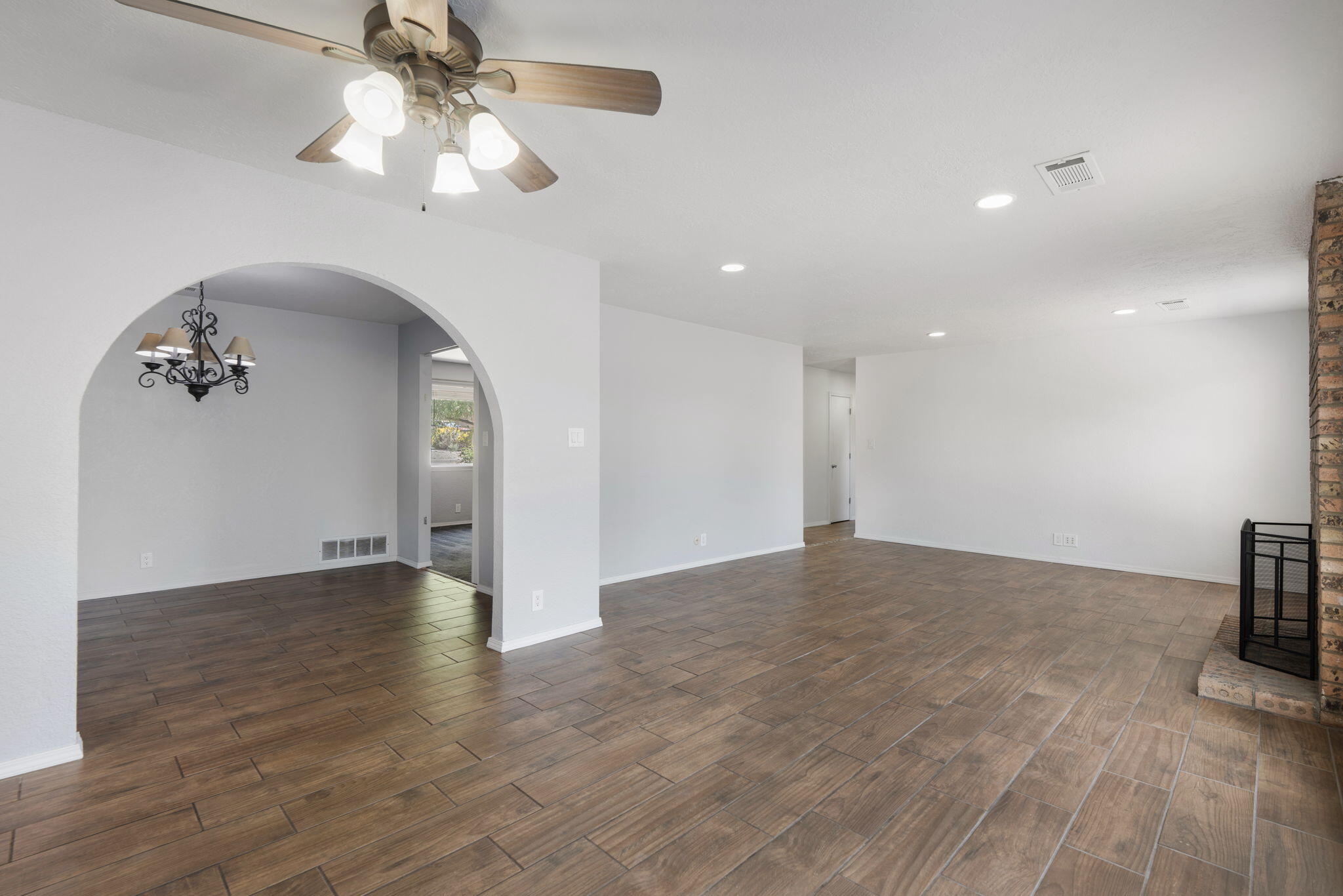 Photo 15 — 6508 Martin Court NE