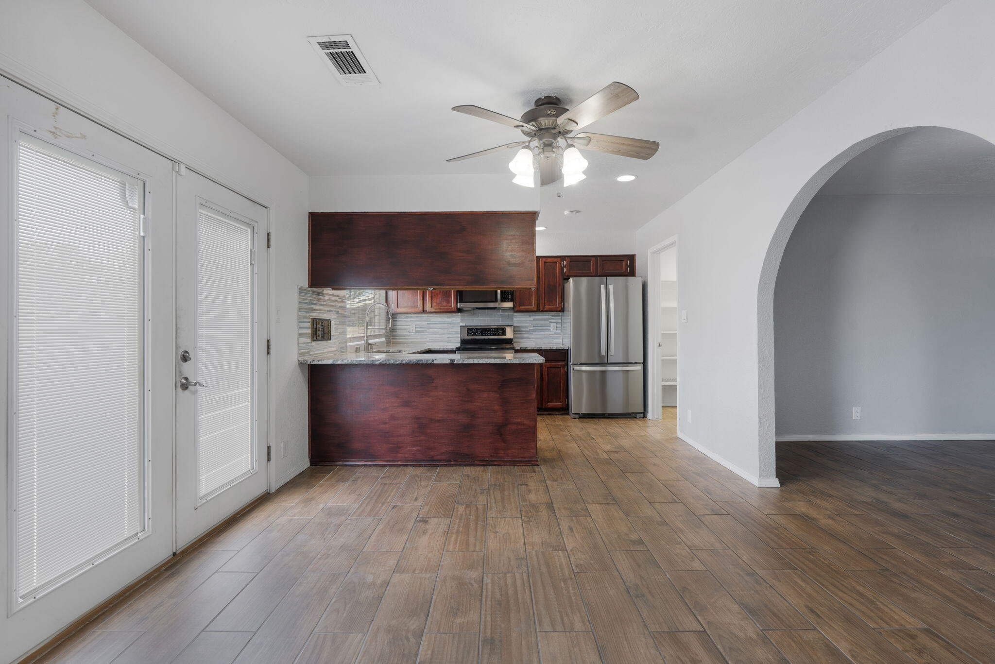 Photo 17 — 6508 Martin Court NE
