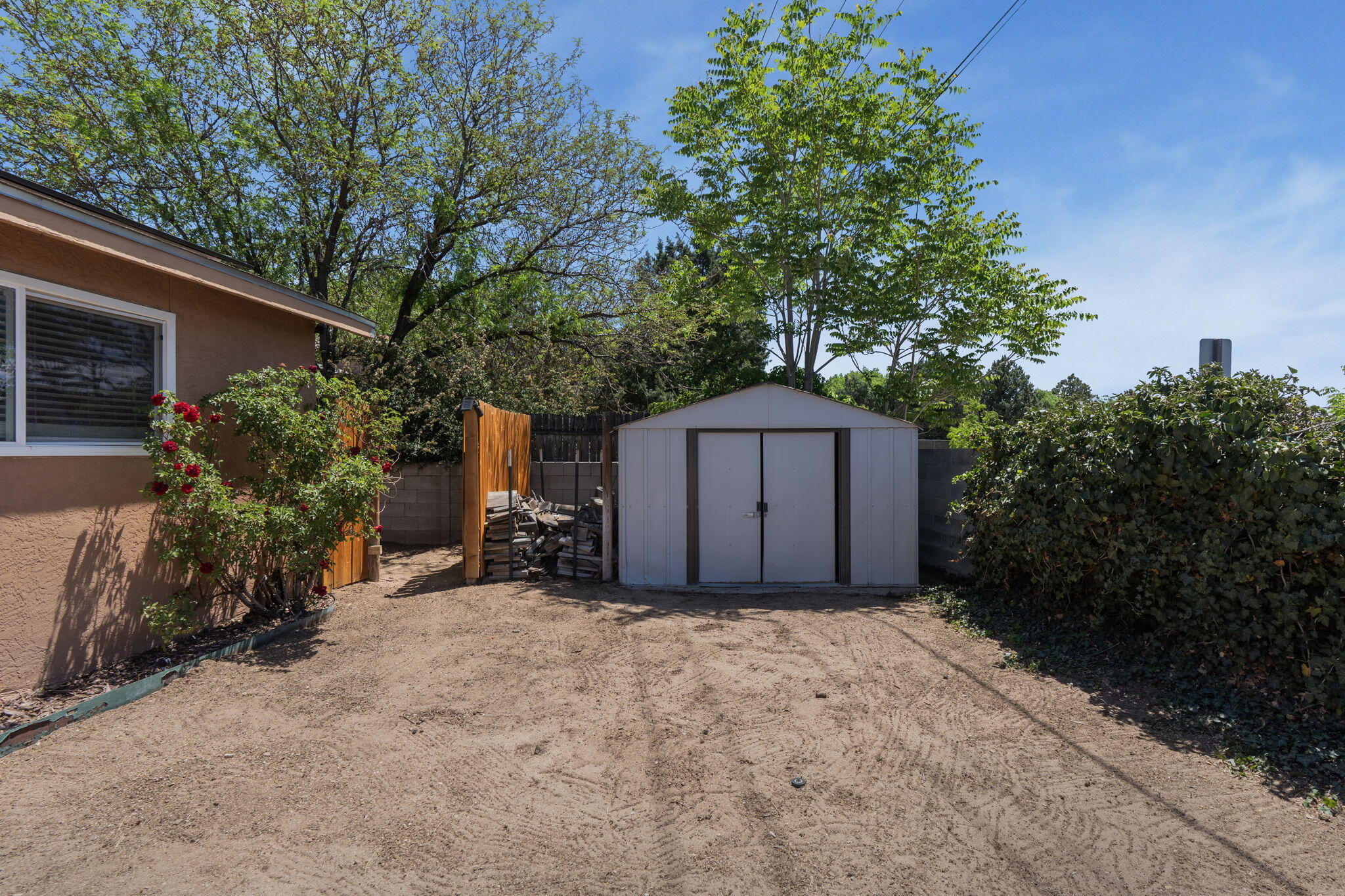 Photo 9 — 6508 Martin Court NE