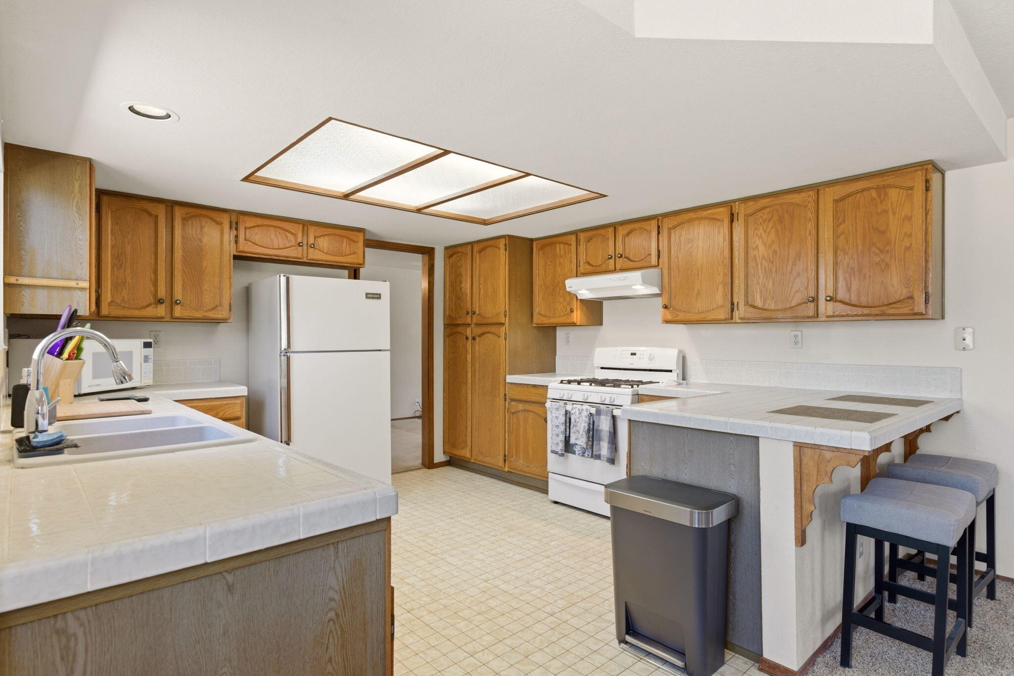 Photo 17 — 6009 Azuelo Avenue NW