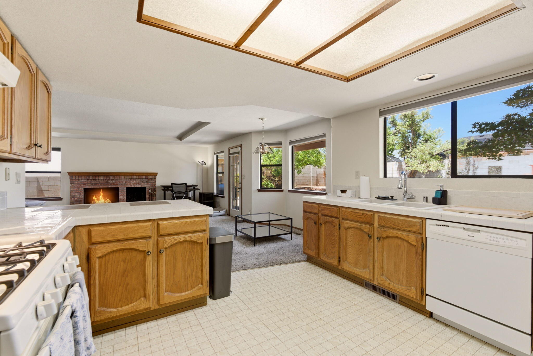 Photo 20 — 6009 Azuelo Avenue NW