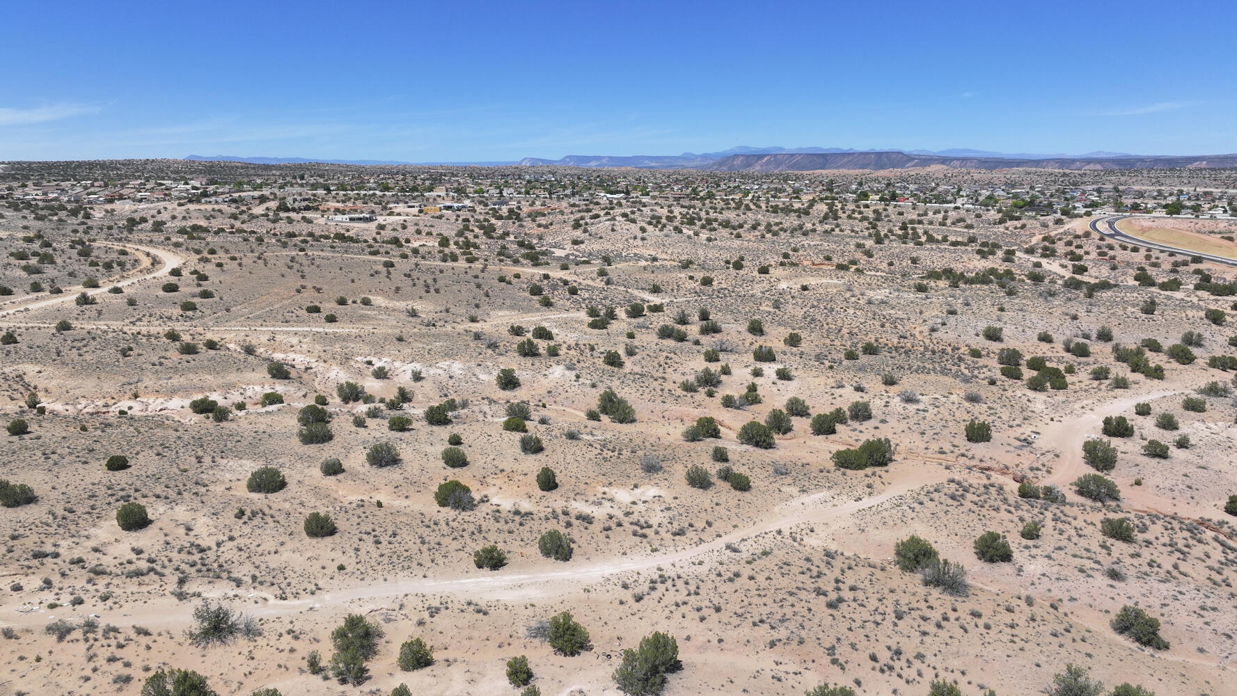Photo 18 — 6211 Caldera Road NE
