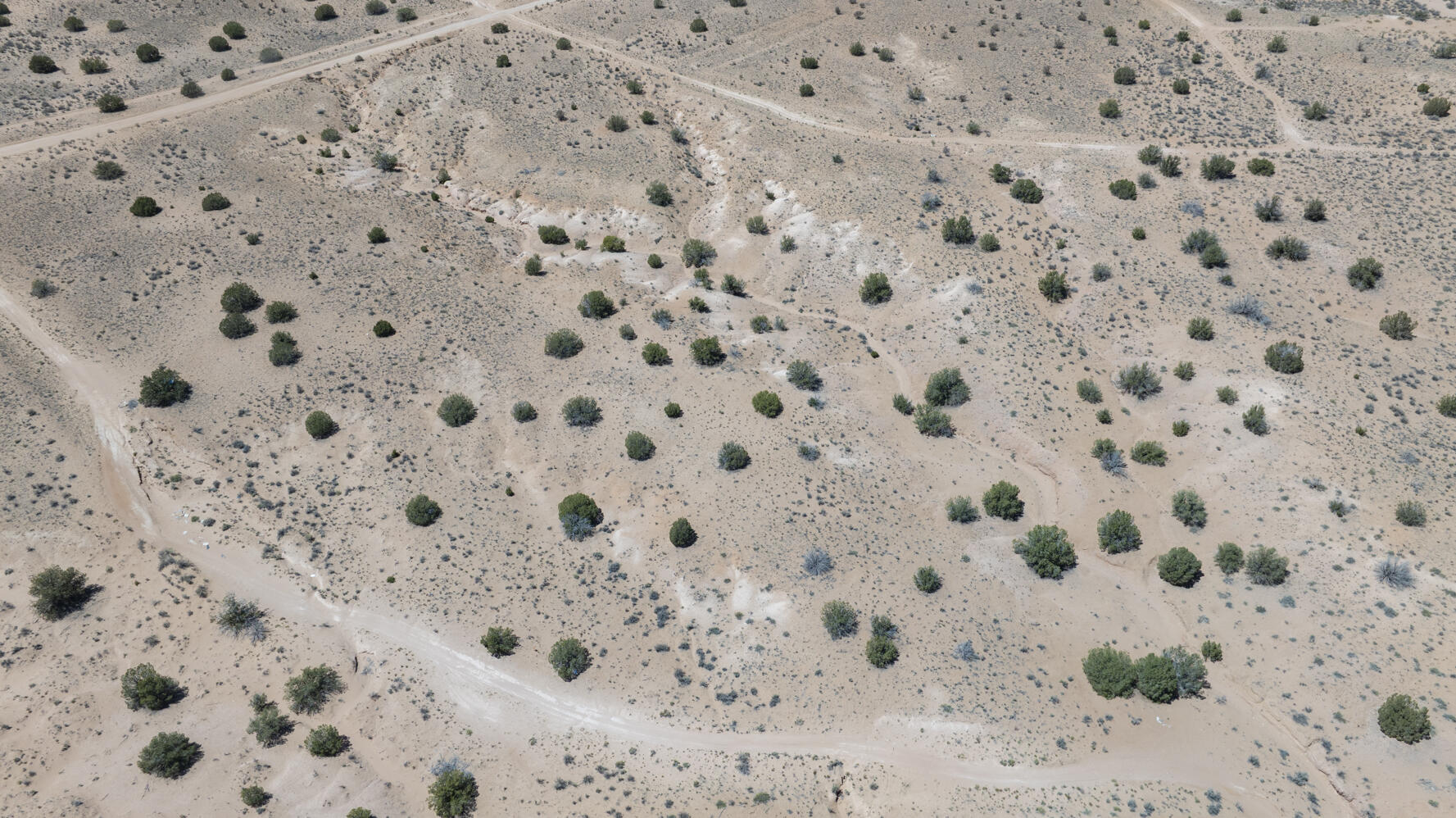 Photo 5 — 6211 Caldera Road NE
