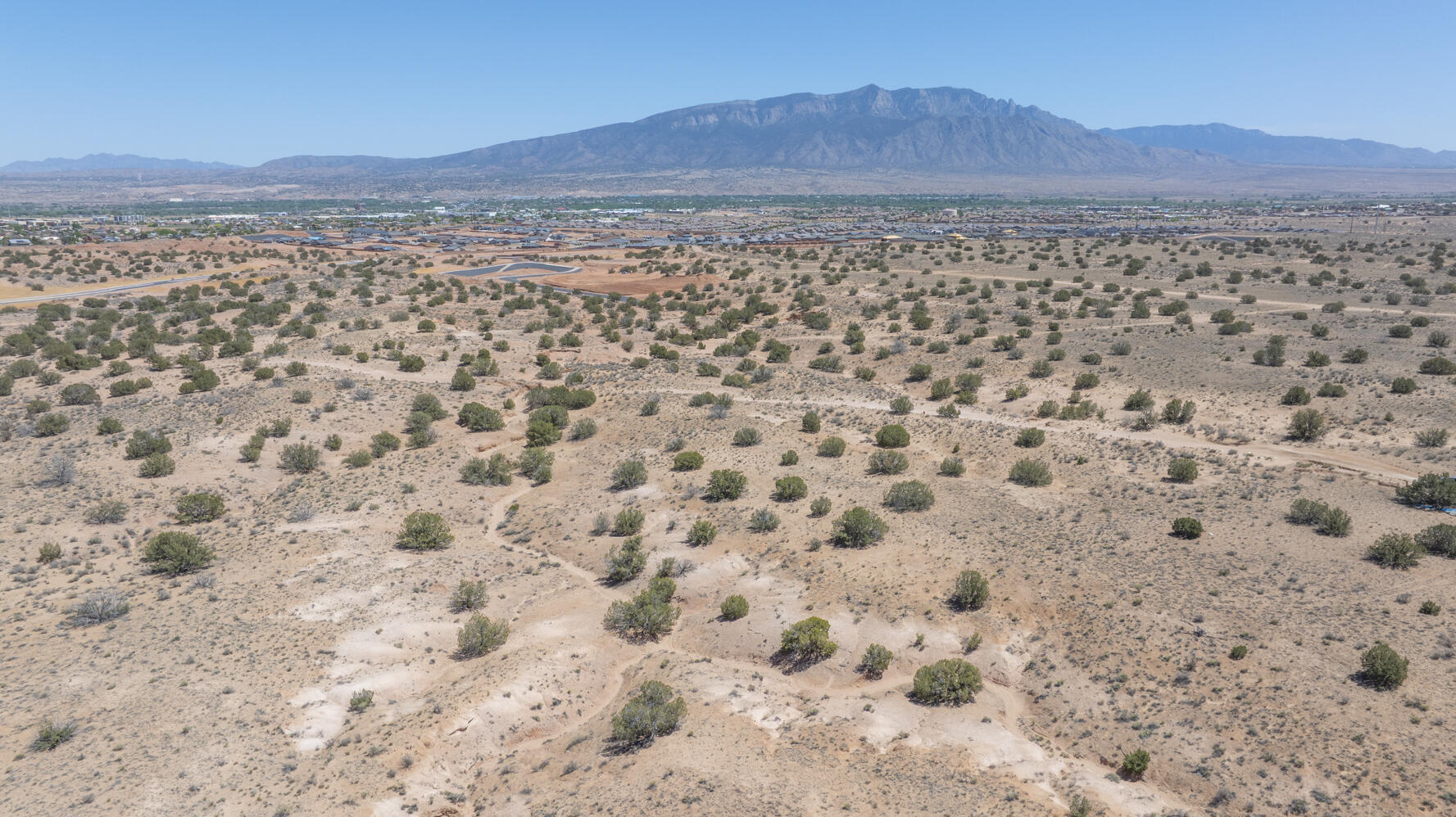 Photo 8 — 6211 Caldera Road NE