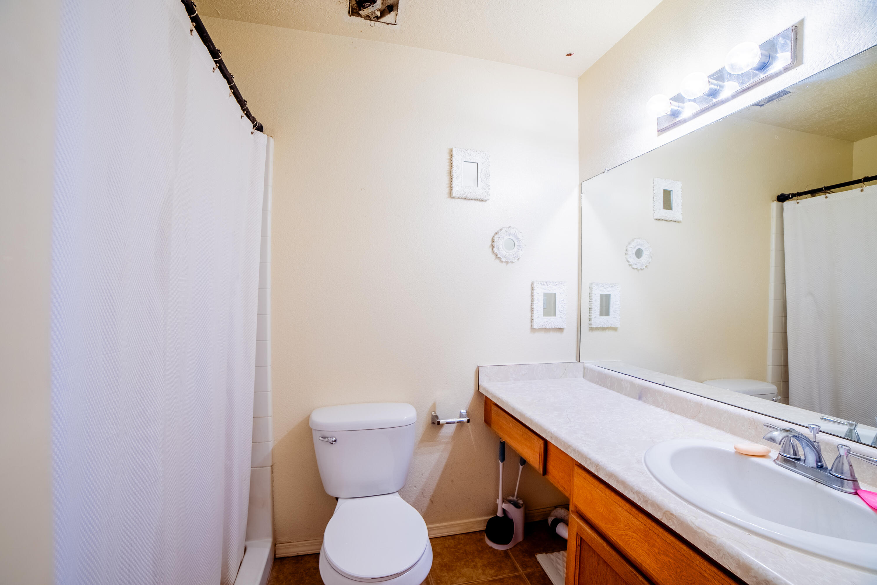 Photo 15 — 337 4th Avenue SW