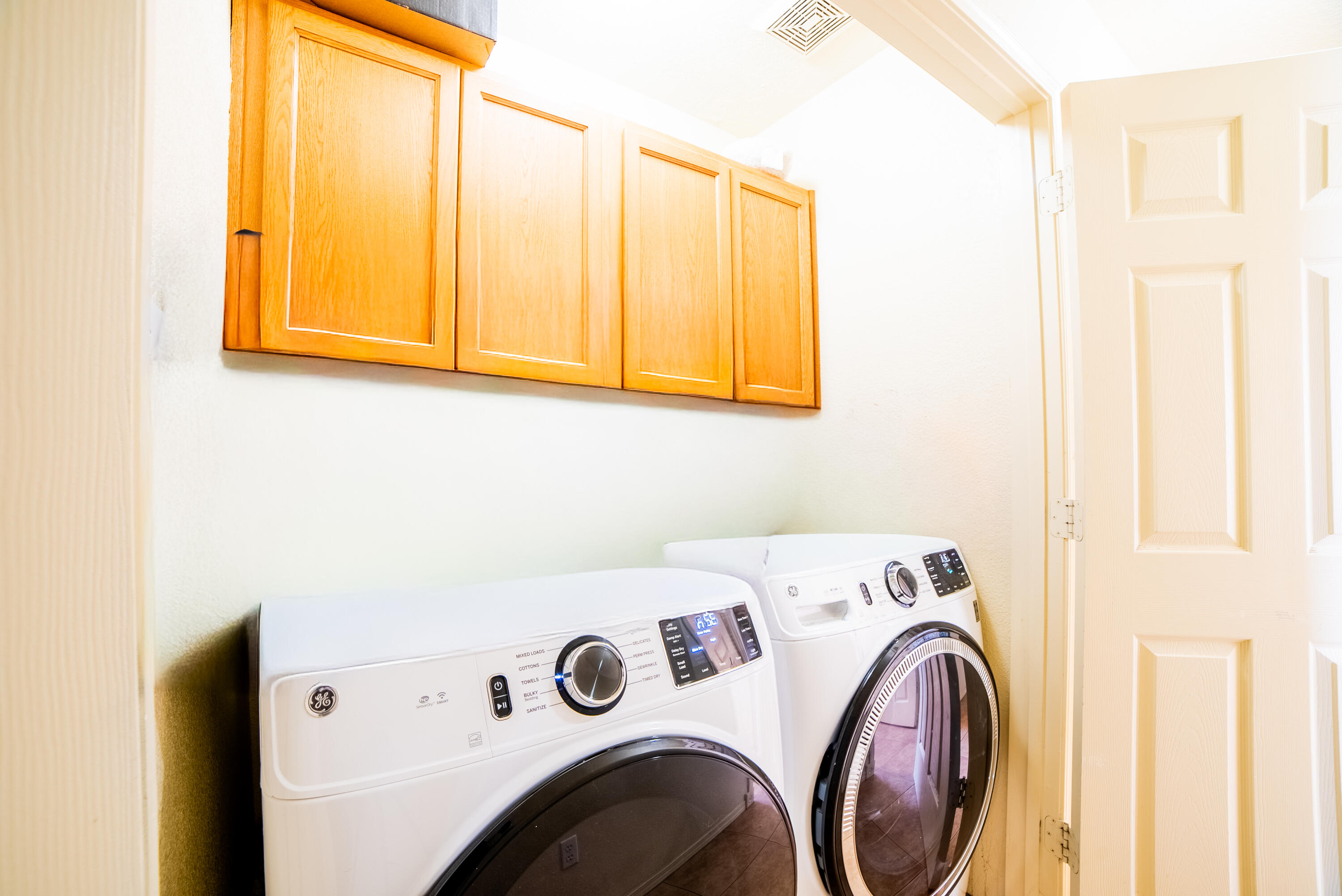 Photo 18 — 337 4th Avenue SW
